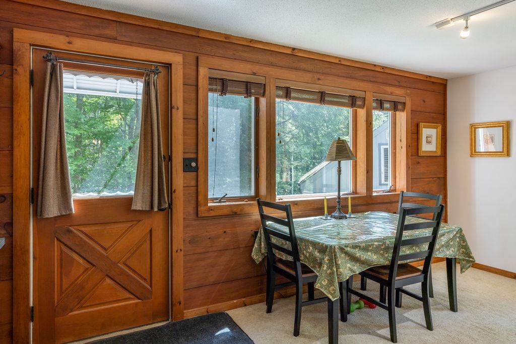 1221 Brook Road Property Photo 4