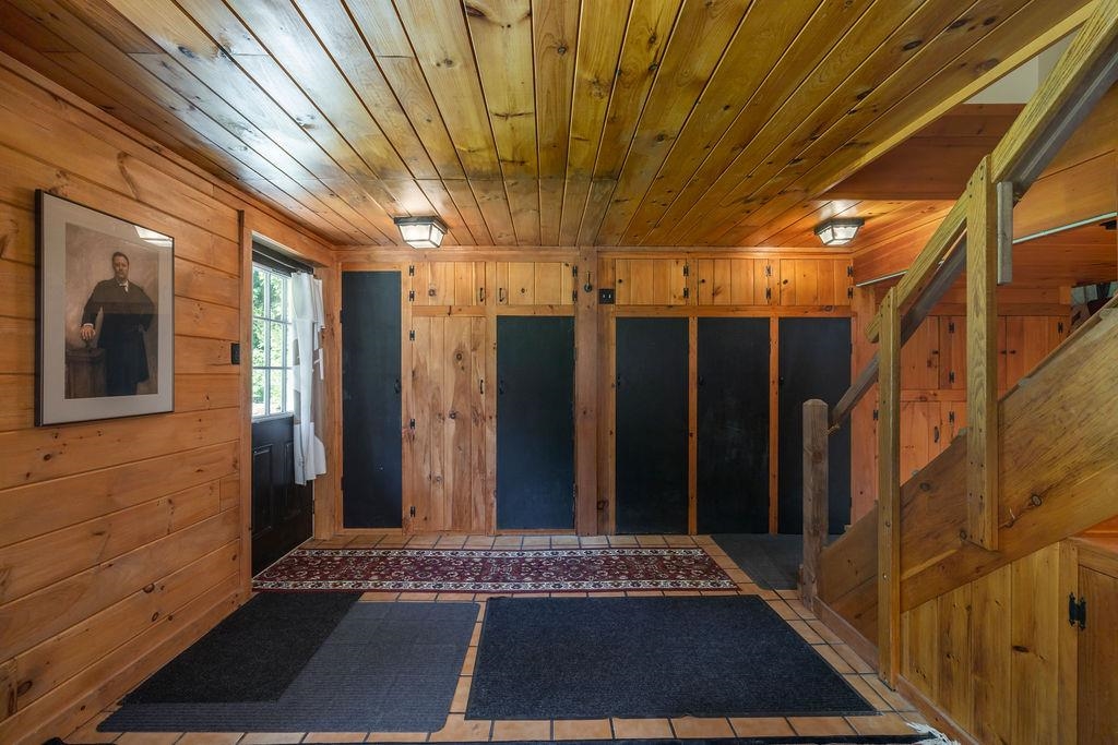 1221 Brook Road Property Photo 25