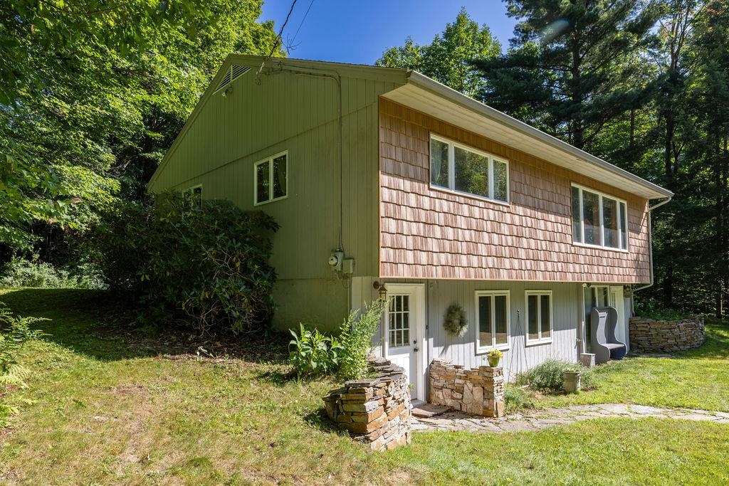 1221 Brook Road Property Photo 51