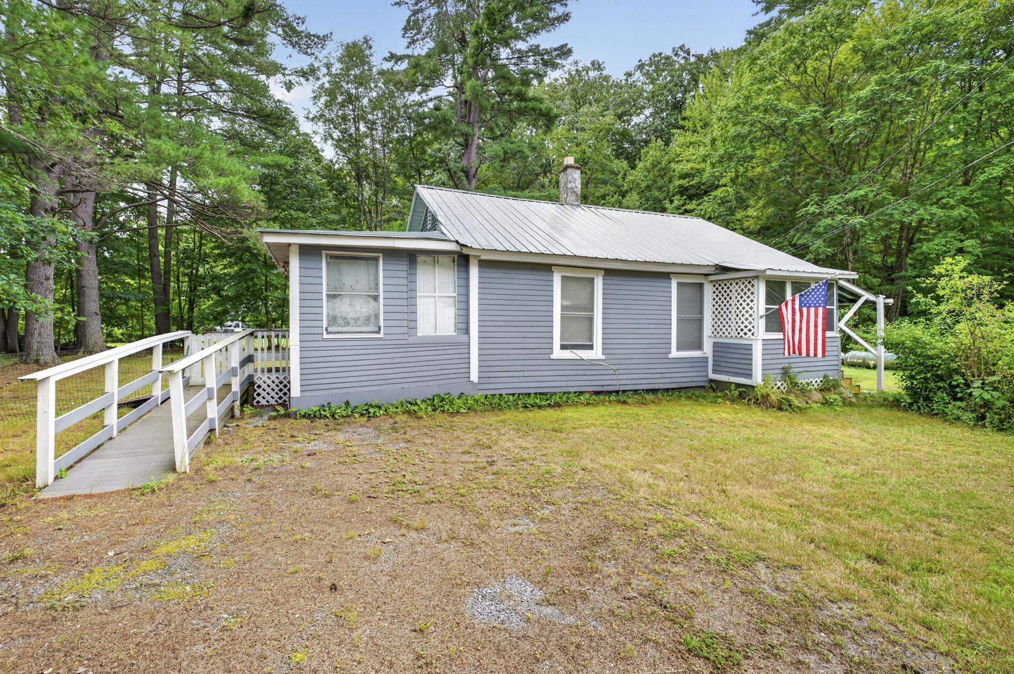 5 Girard Avenue Property Photo 2