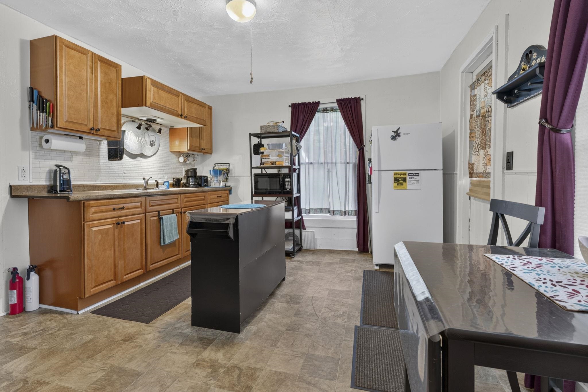 5 Girard Avenue Property Photo 10