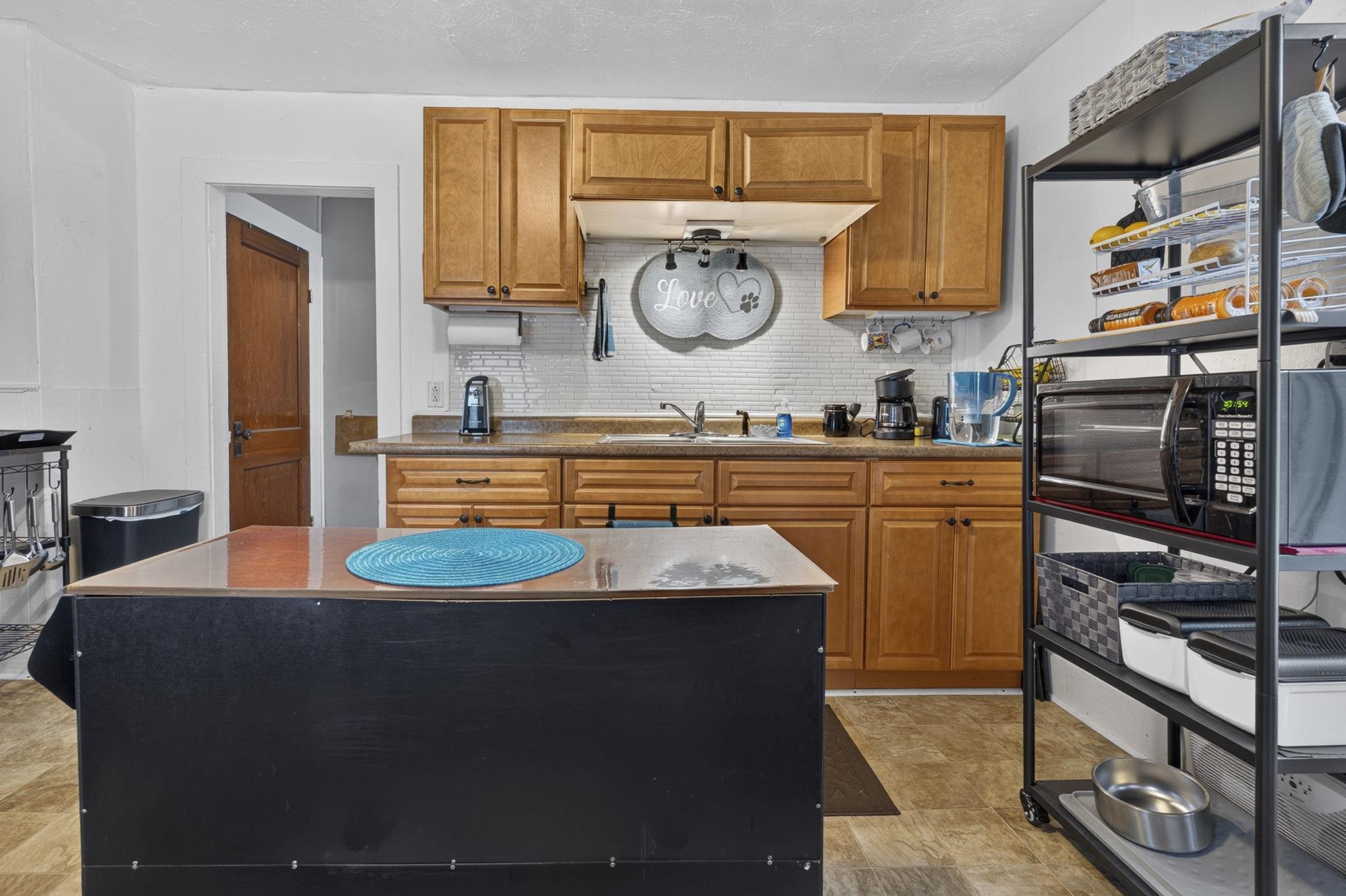 5 Girard Avenue Property Photo 13