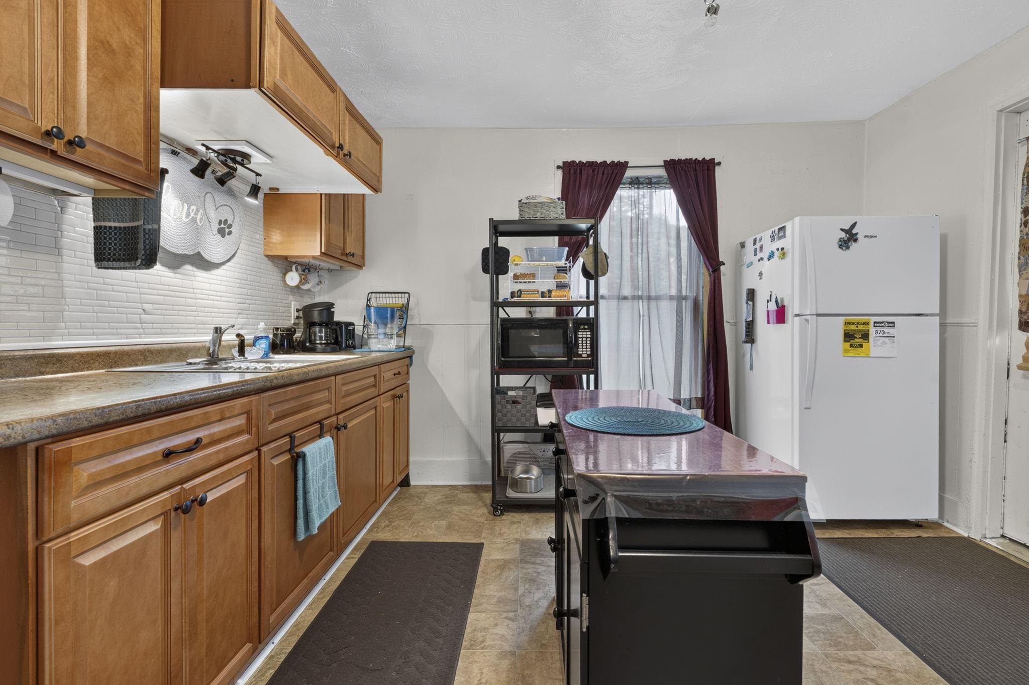 5 Girard Avenue Property Photo 16