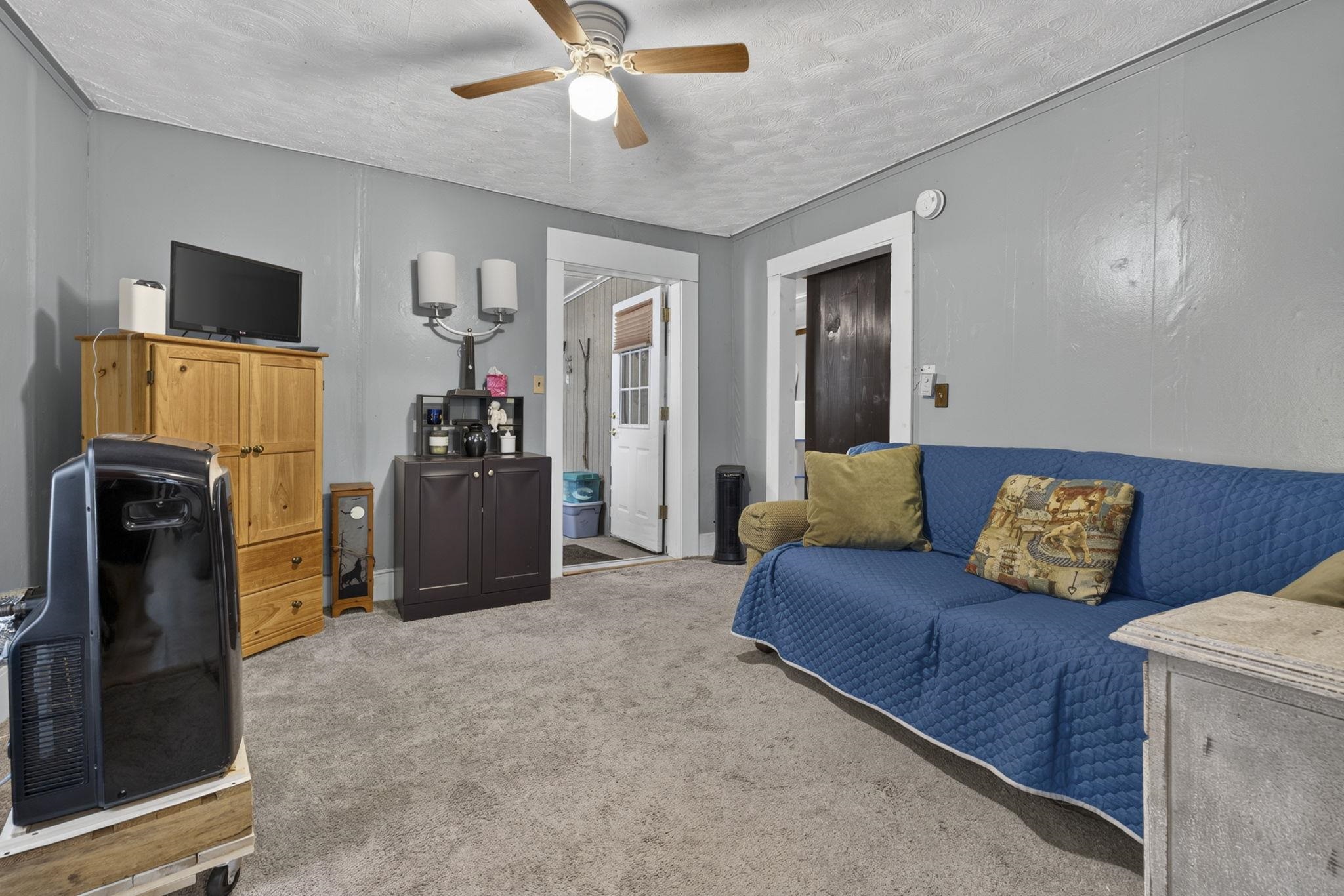5 Girard Avenue Property Photo 23