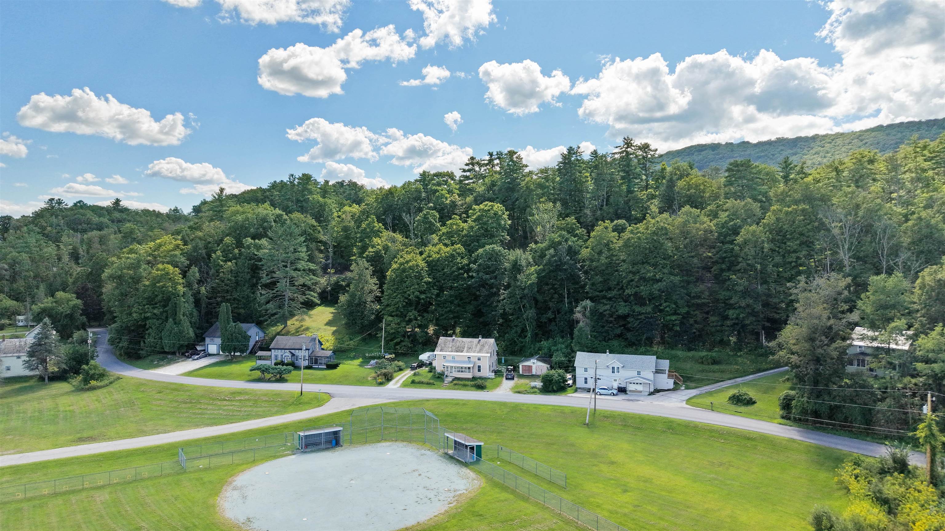 31-33 Gorham Bridge Road Property Photo 2