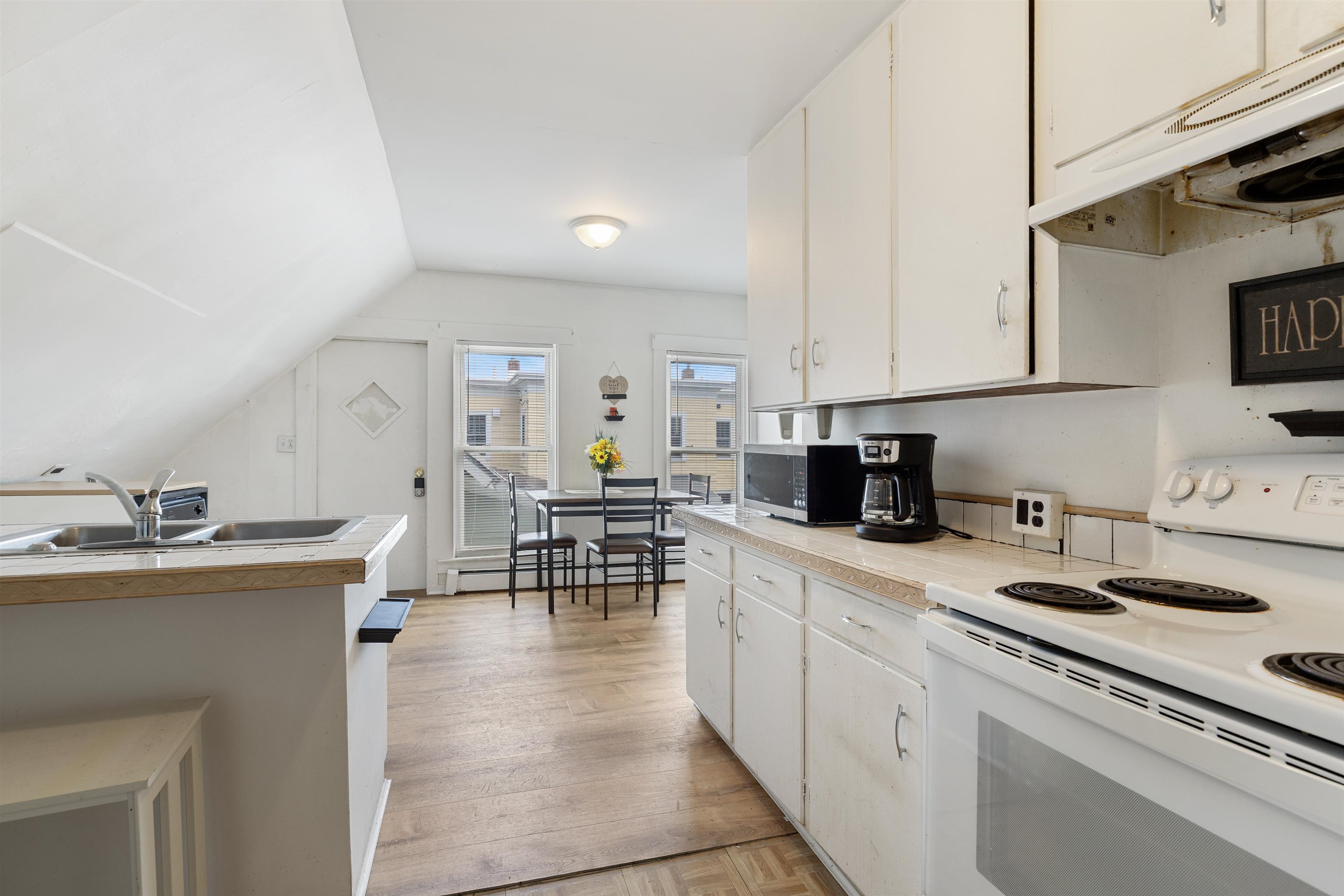 16 Parkhurst Street Property Photo 14