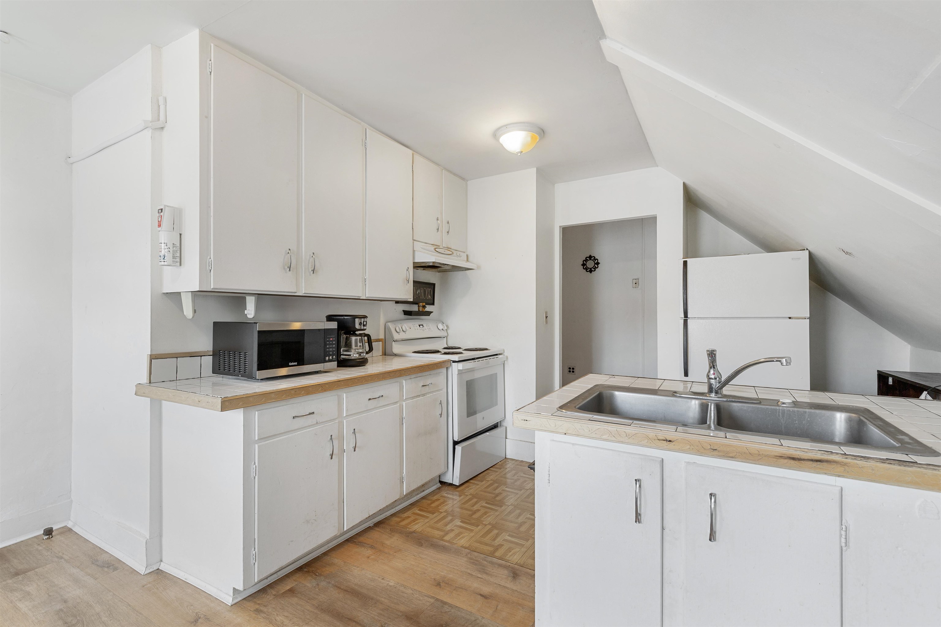 16 Parkhurst Street Property Photo 16