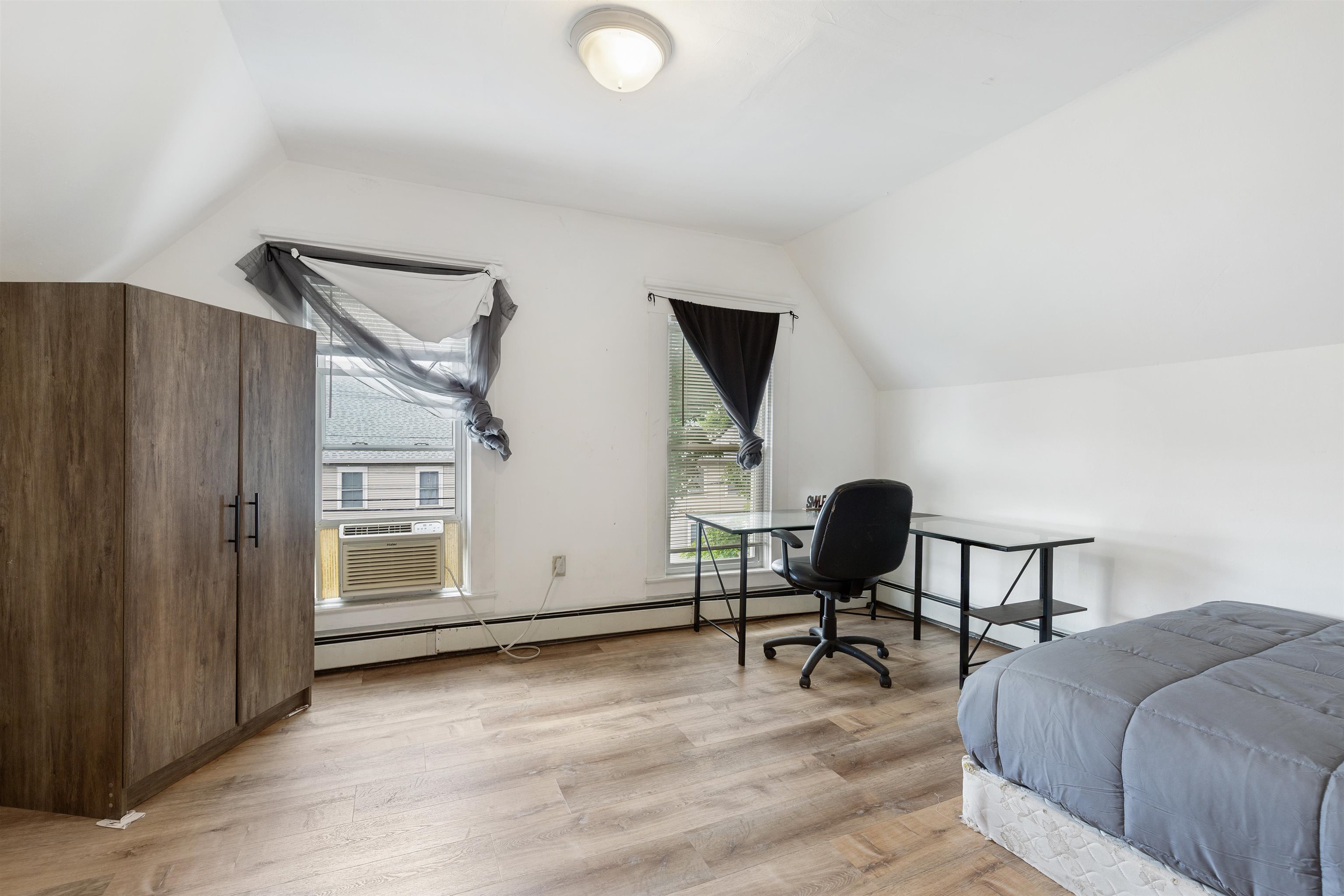 16 Parkhurst Street Property Photo 18