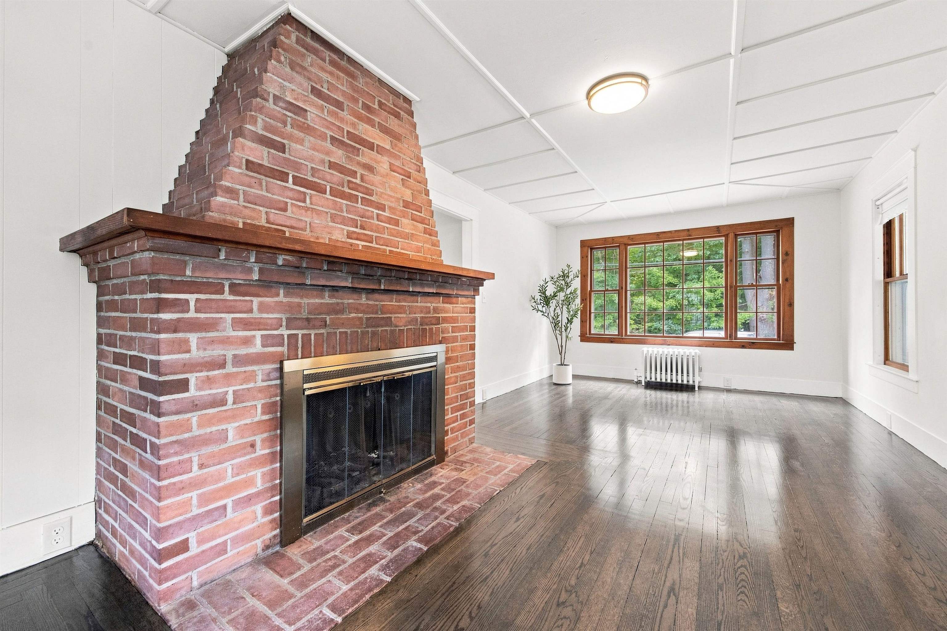 3 Sylvester Street Property Photo 28