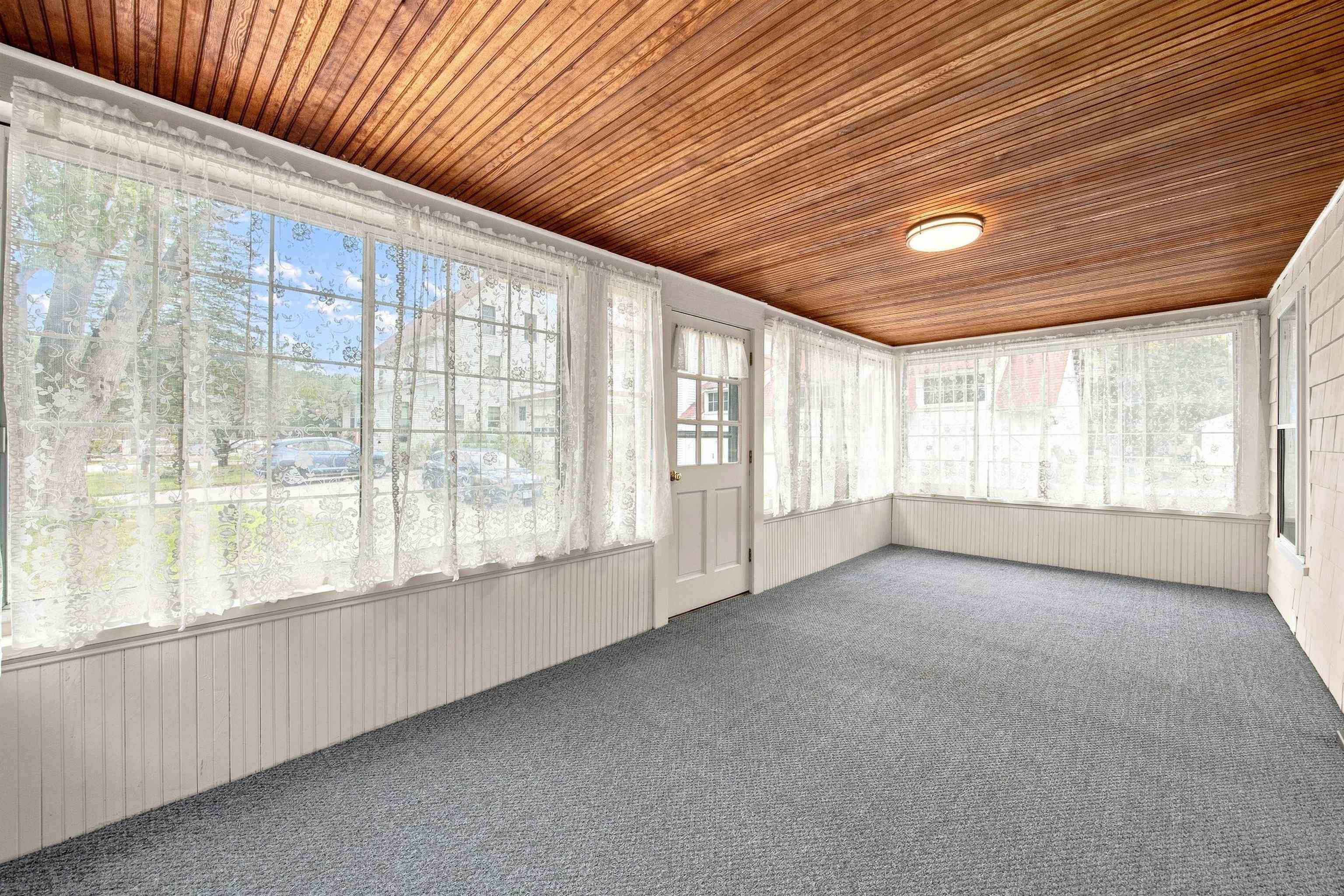 3 Sylvester Street Property Photo 32