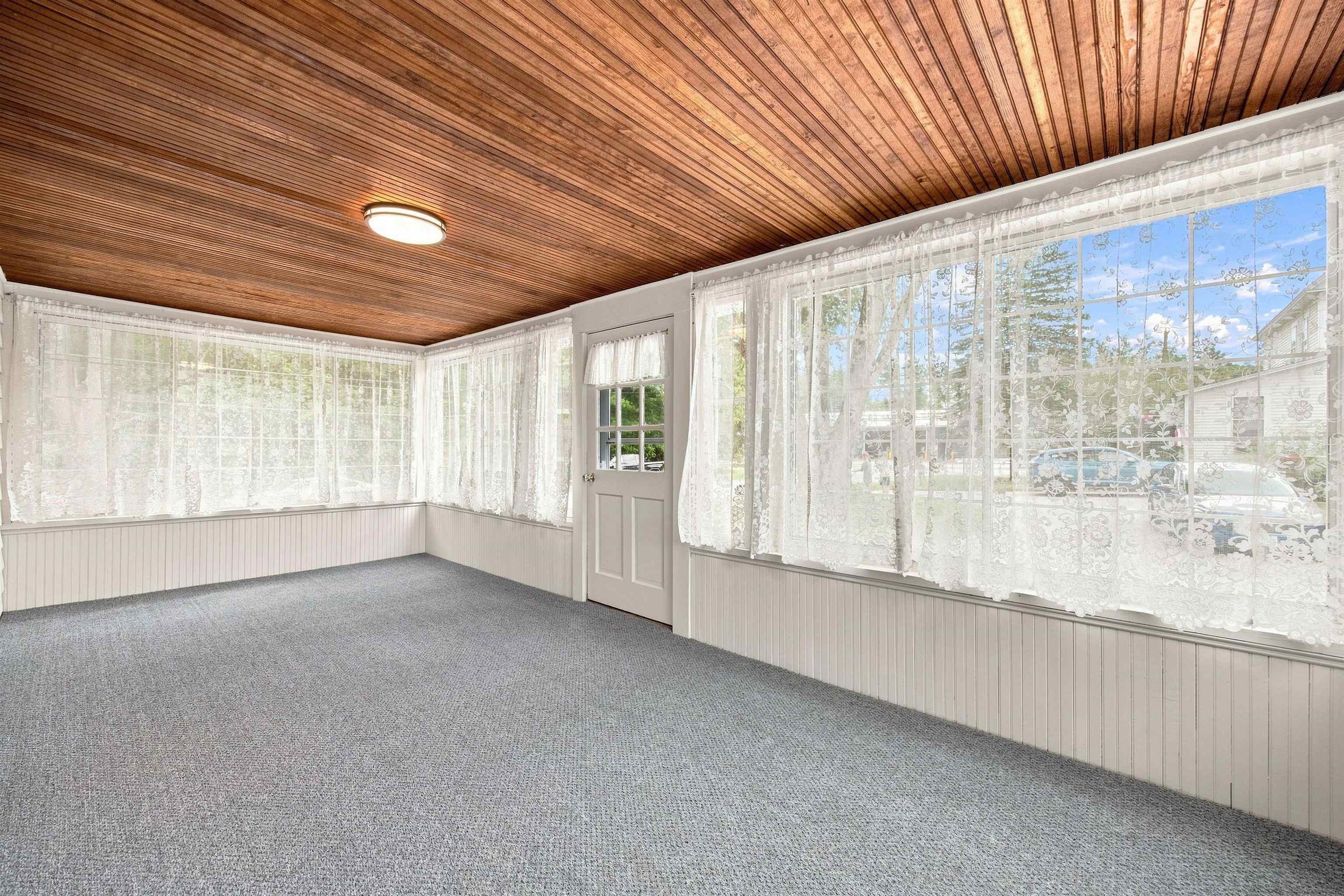3 Sylvester Street Property Photo 33