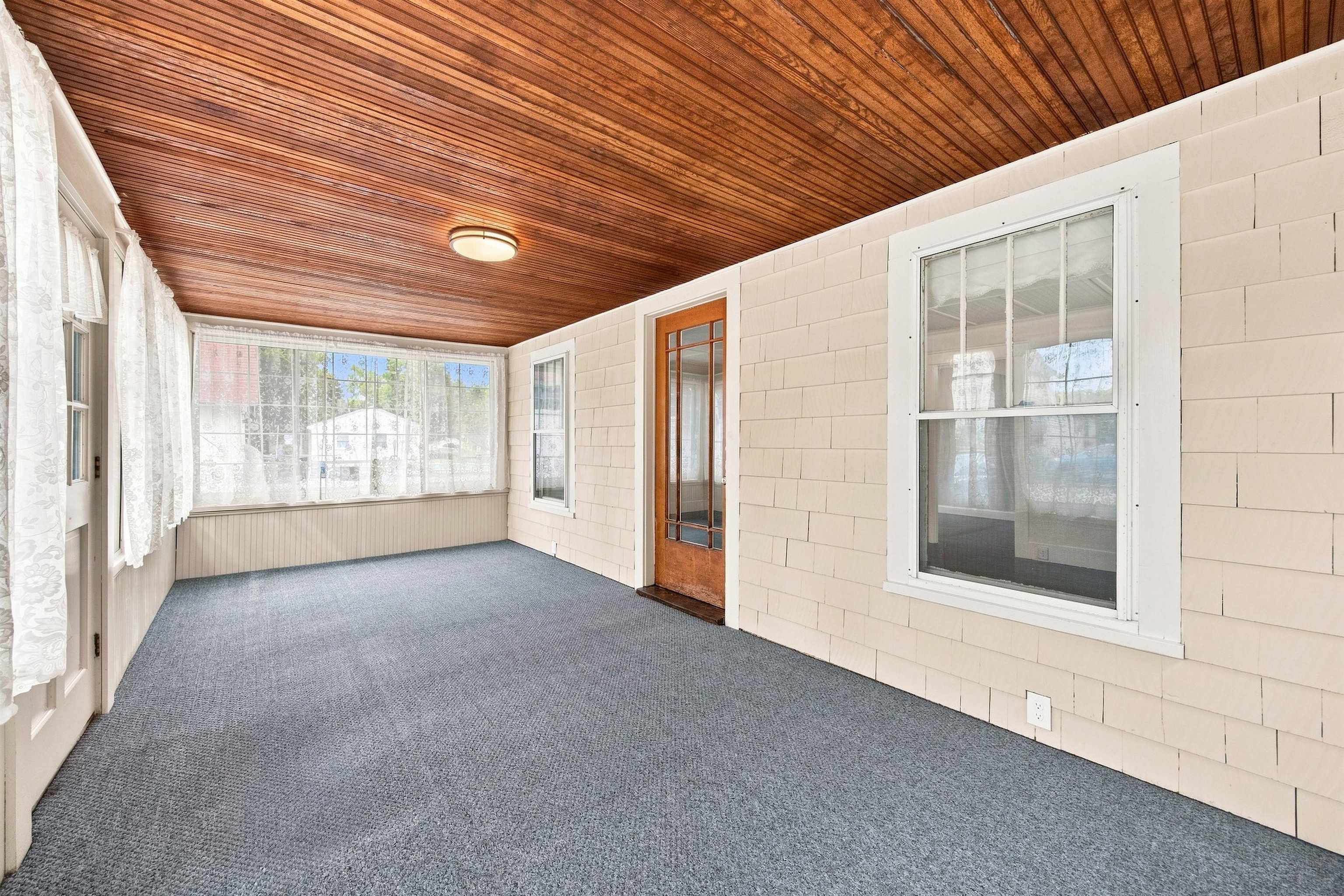 3 Sylvester Street Property Photo 35