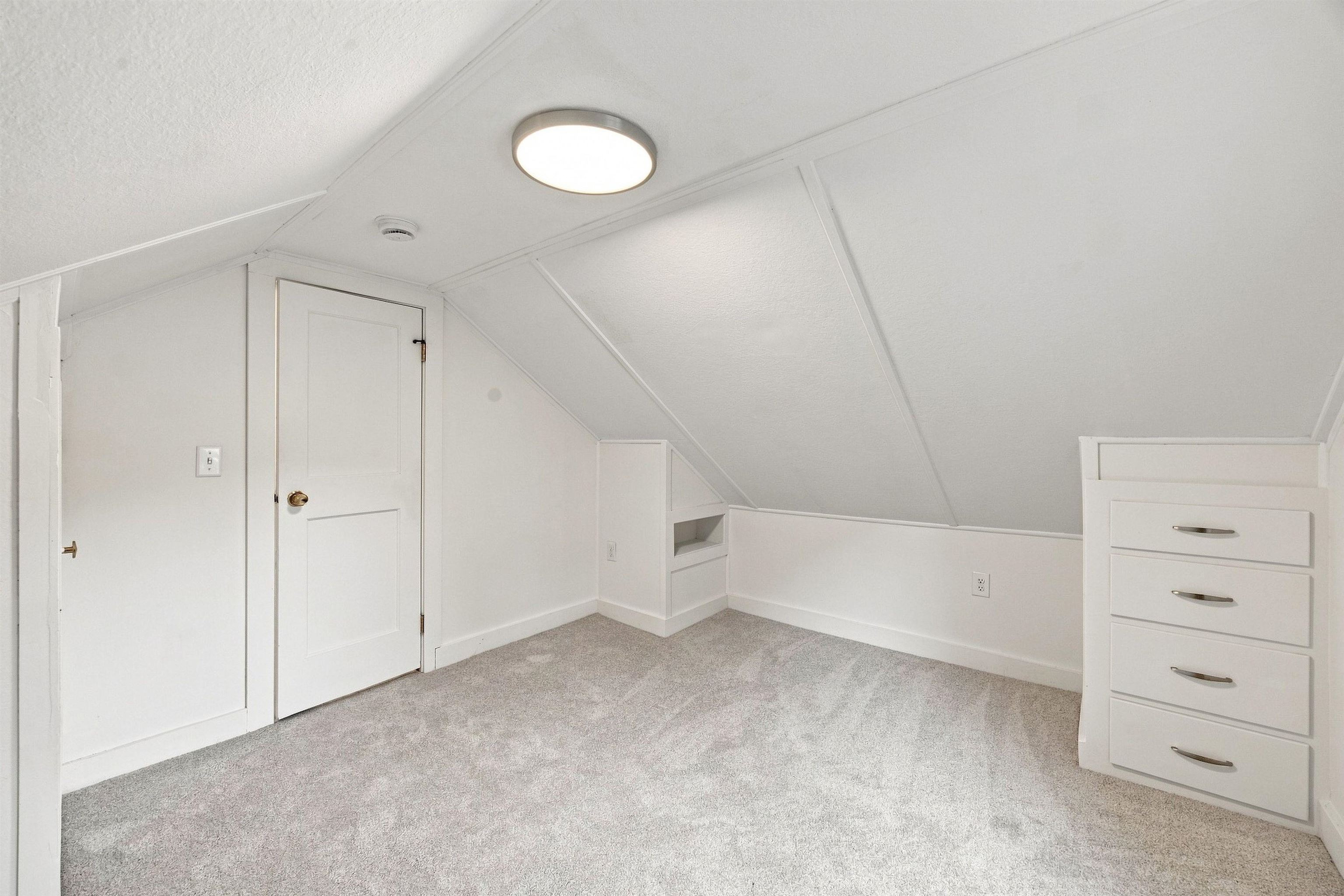 3 Sylvester Street Property Photo 48