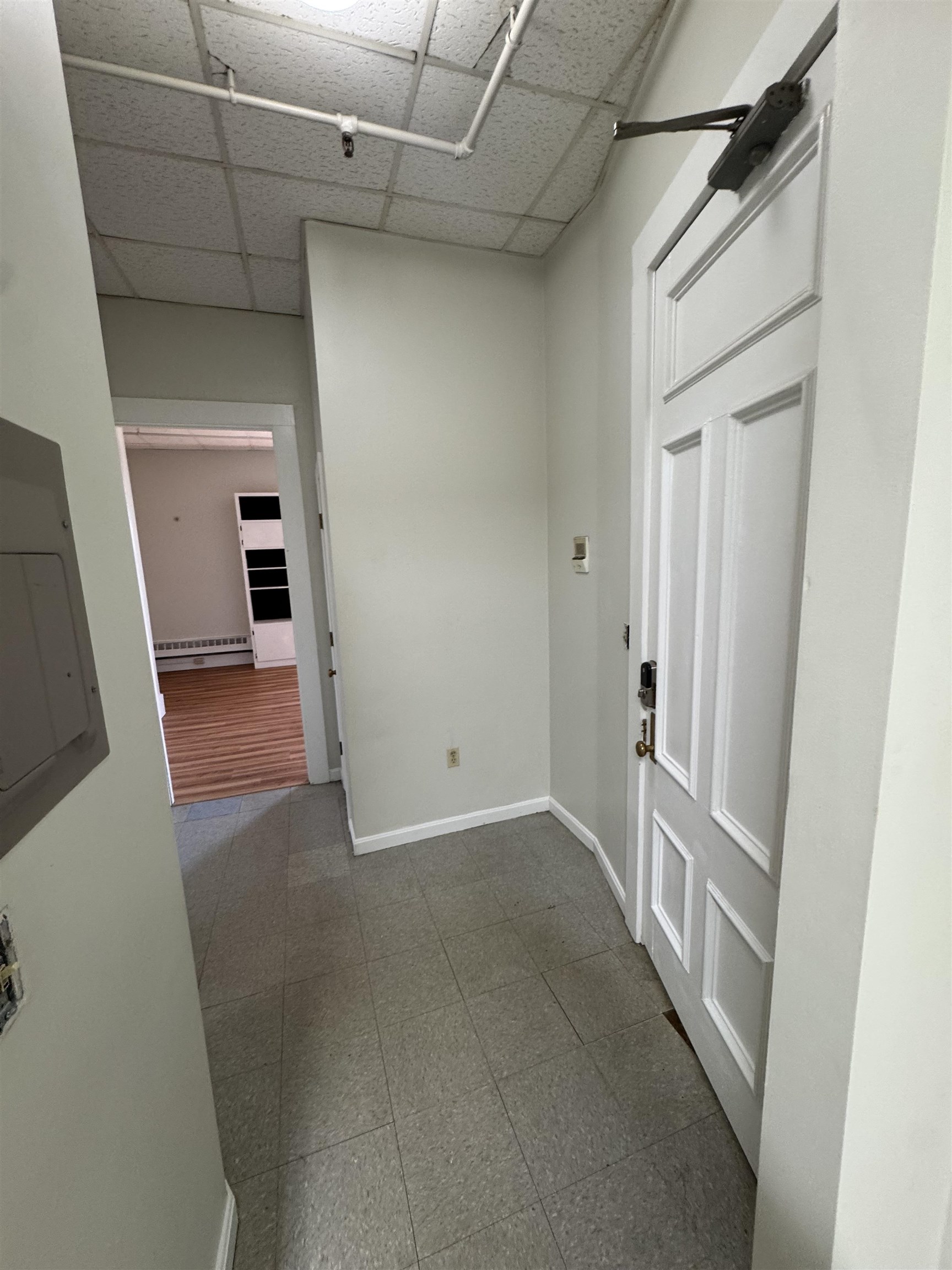 1-3 Central Square Property Photo 6