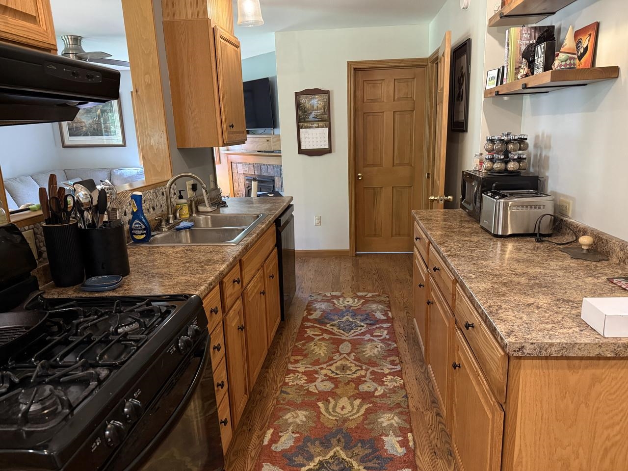 70 Tamarack Street Property Photo 3