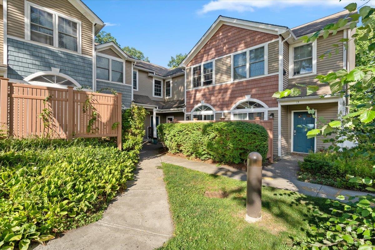 602 North Avenue Property Photo 1