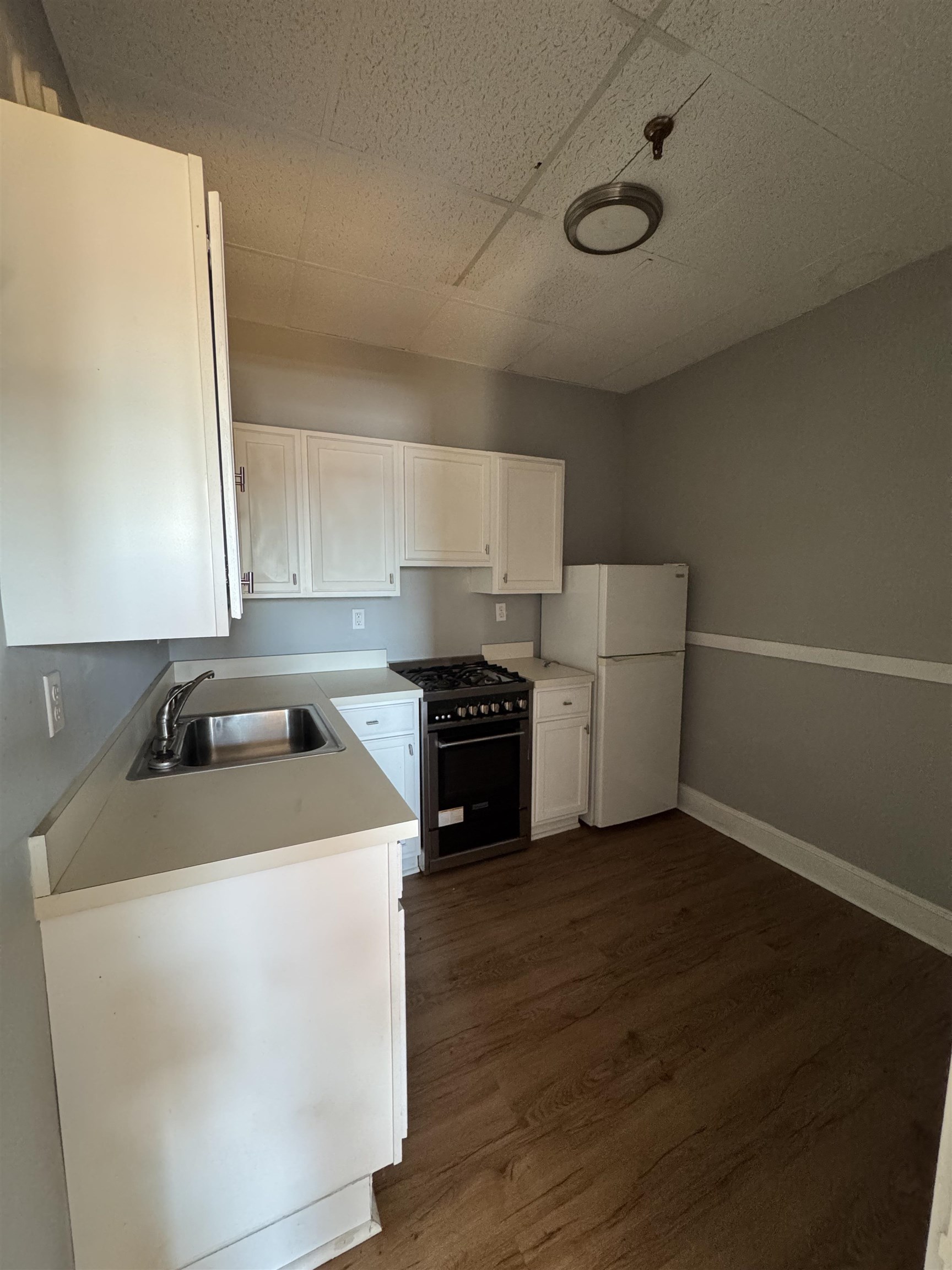 1-3 Central Square Property Photo 3