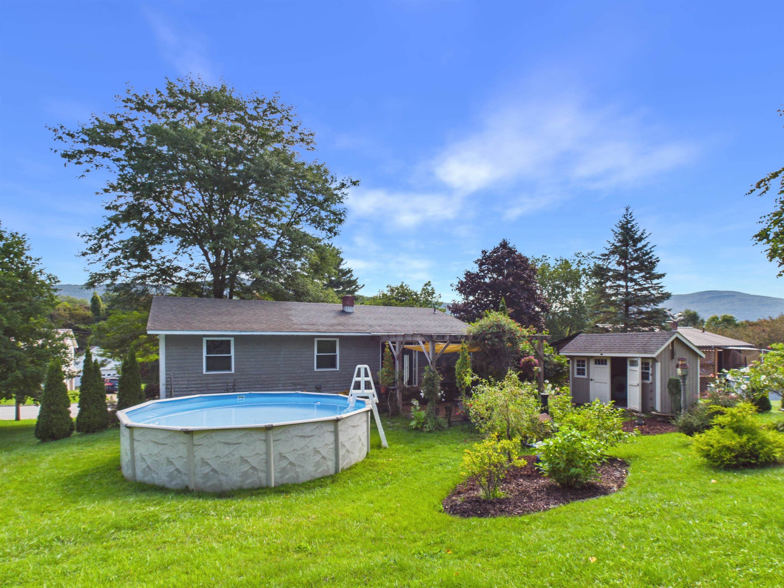 4 Newport Drive Property Photo 1