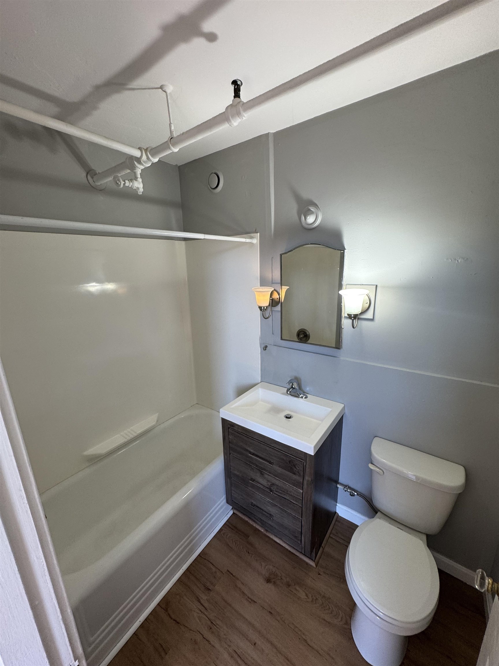 1-3 Central Square Property Photo 4