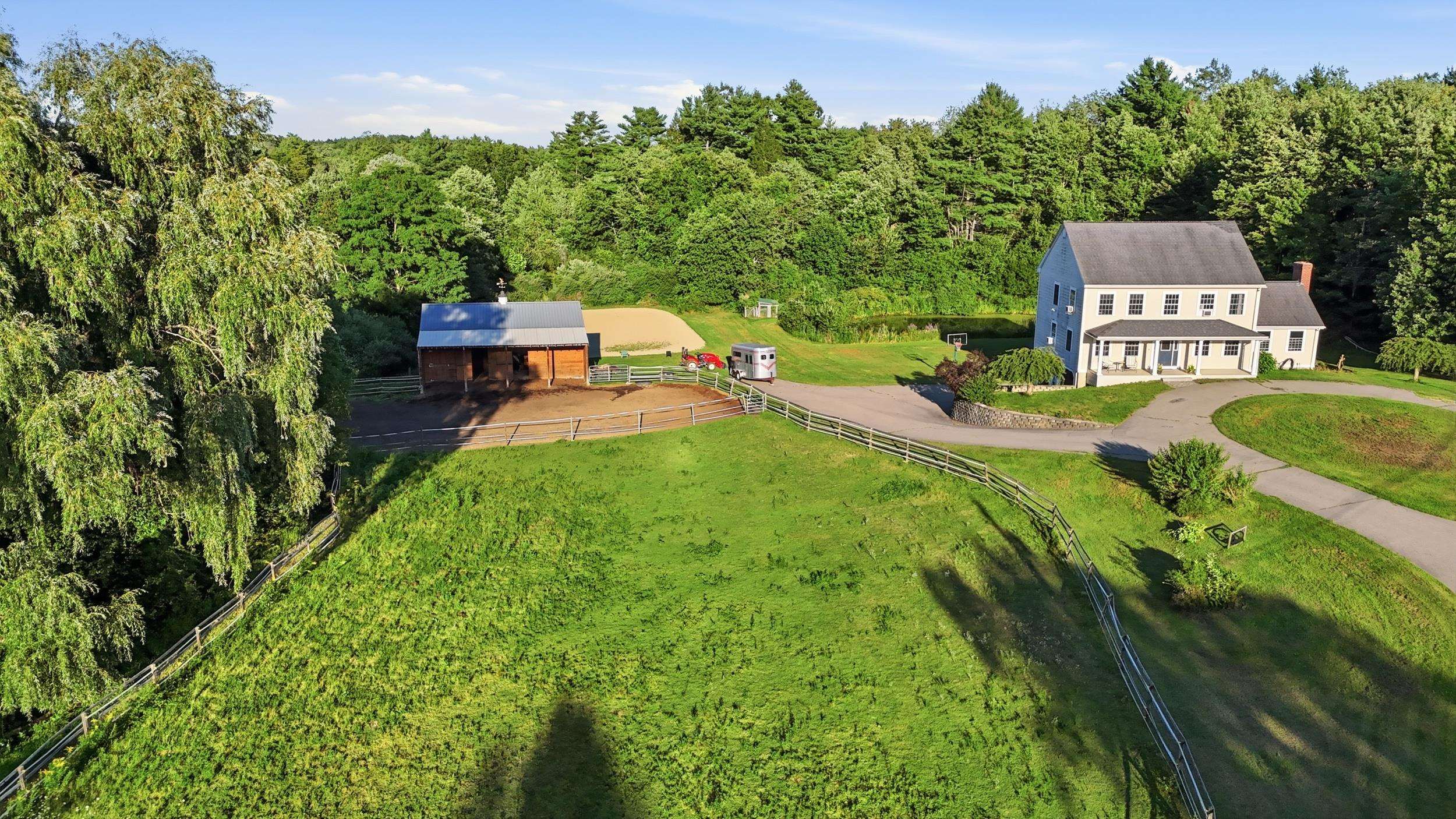 8 Lavoie Way Property Photo 1