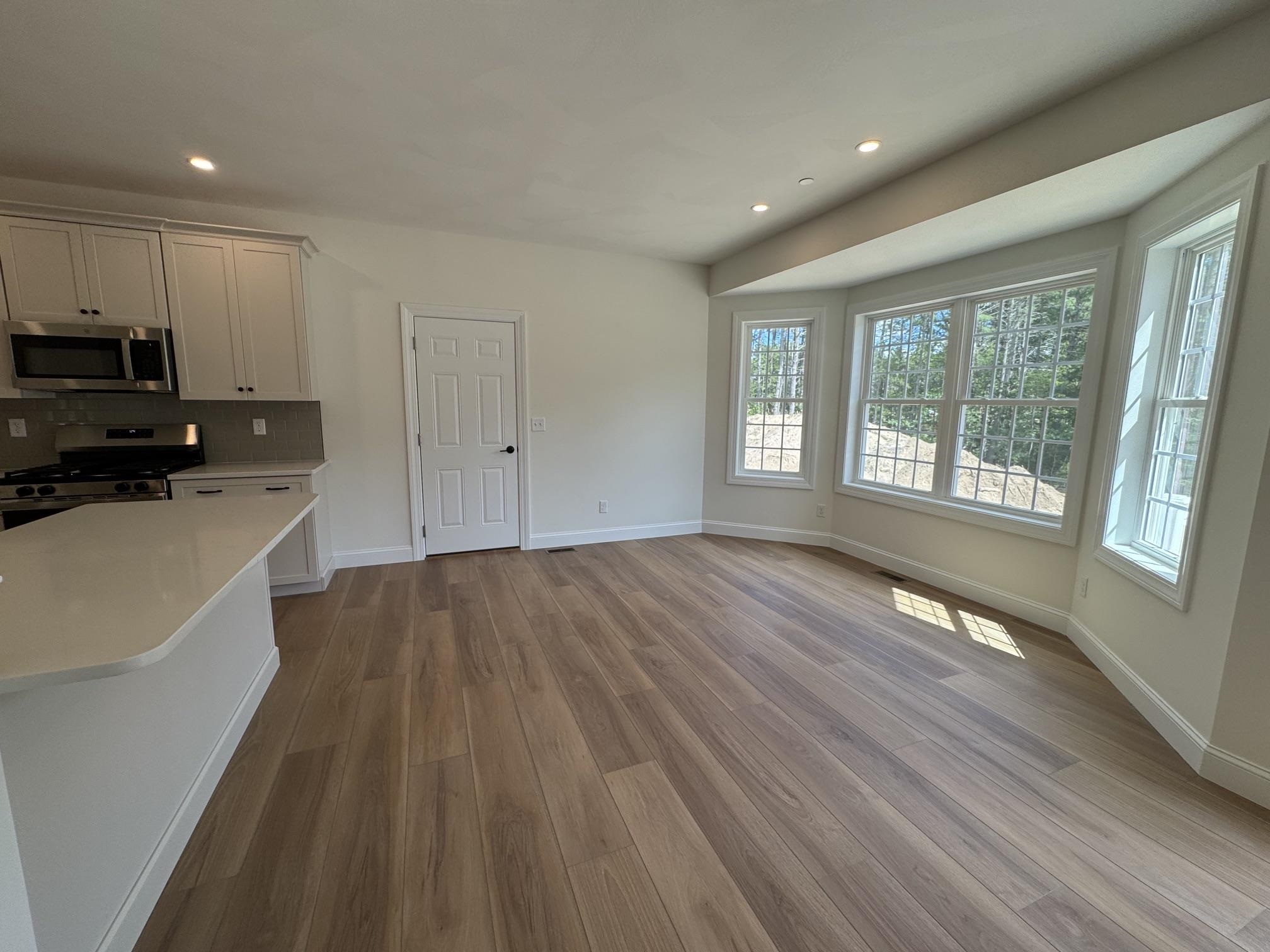 122 South Road Property Photo 4