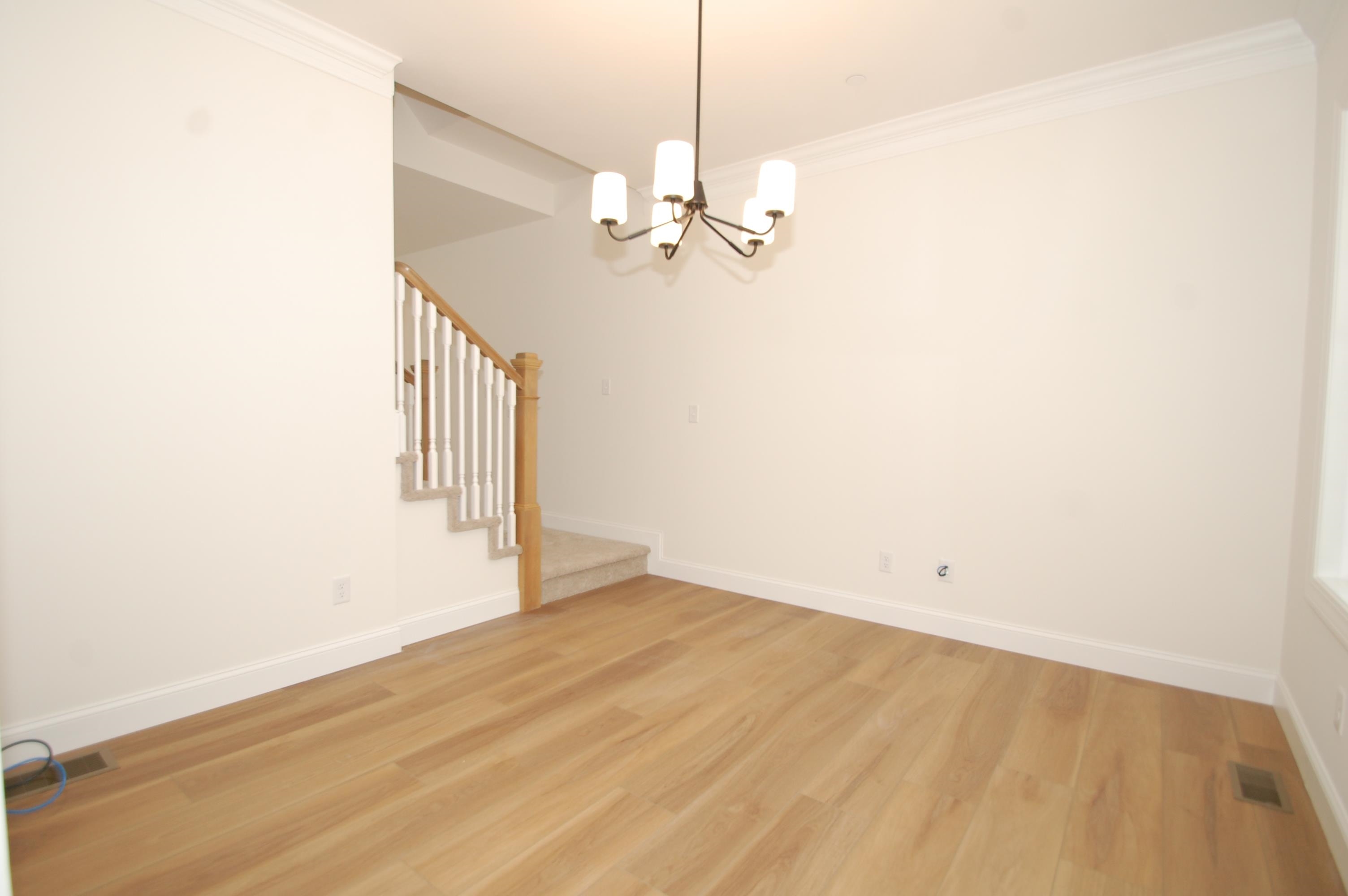 122 South Road Property Photo 7