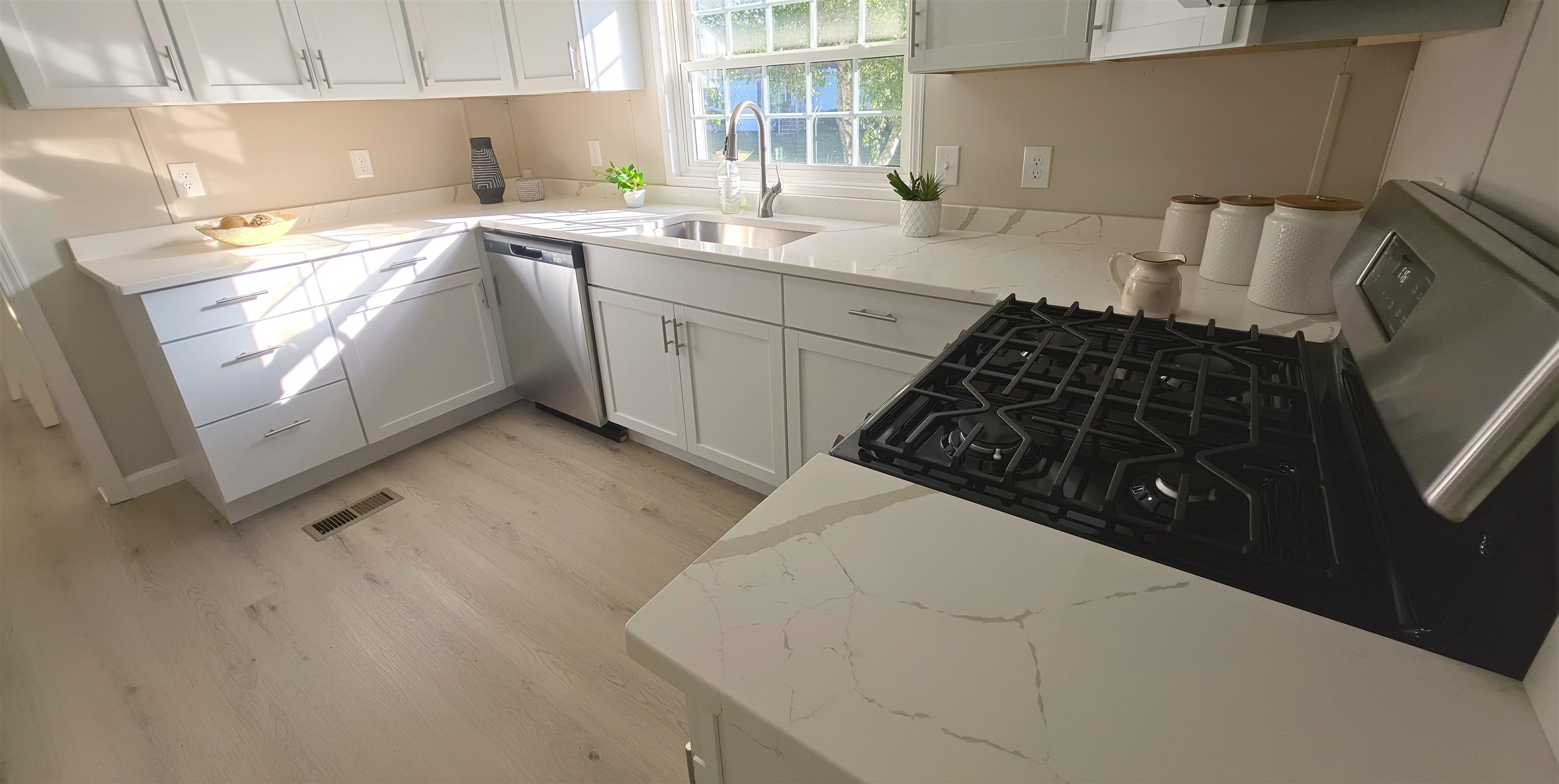 13 Caribbean Lane Property Photo 9