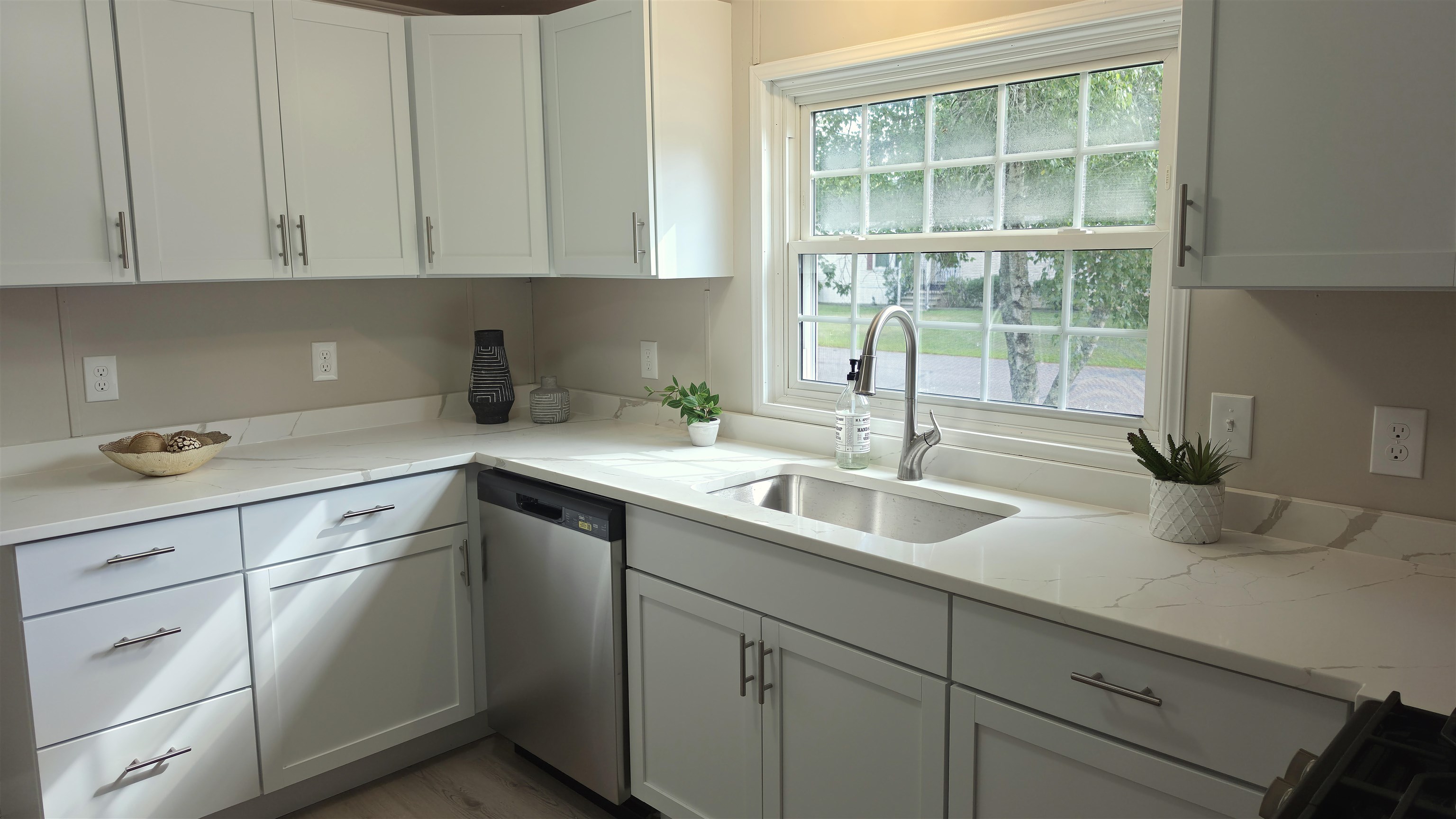 13 Caribbean Lane Property Photo 10