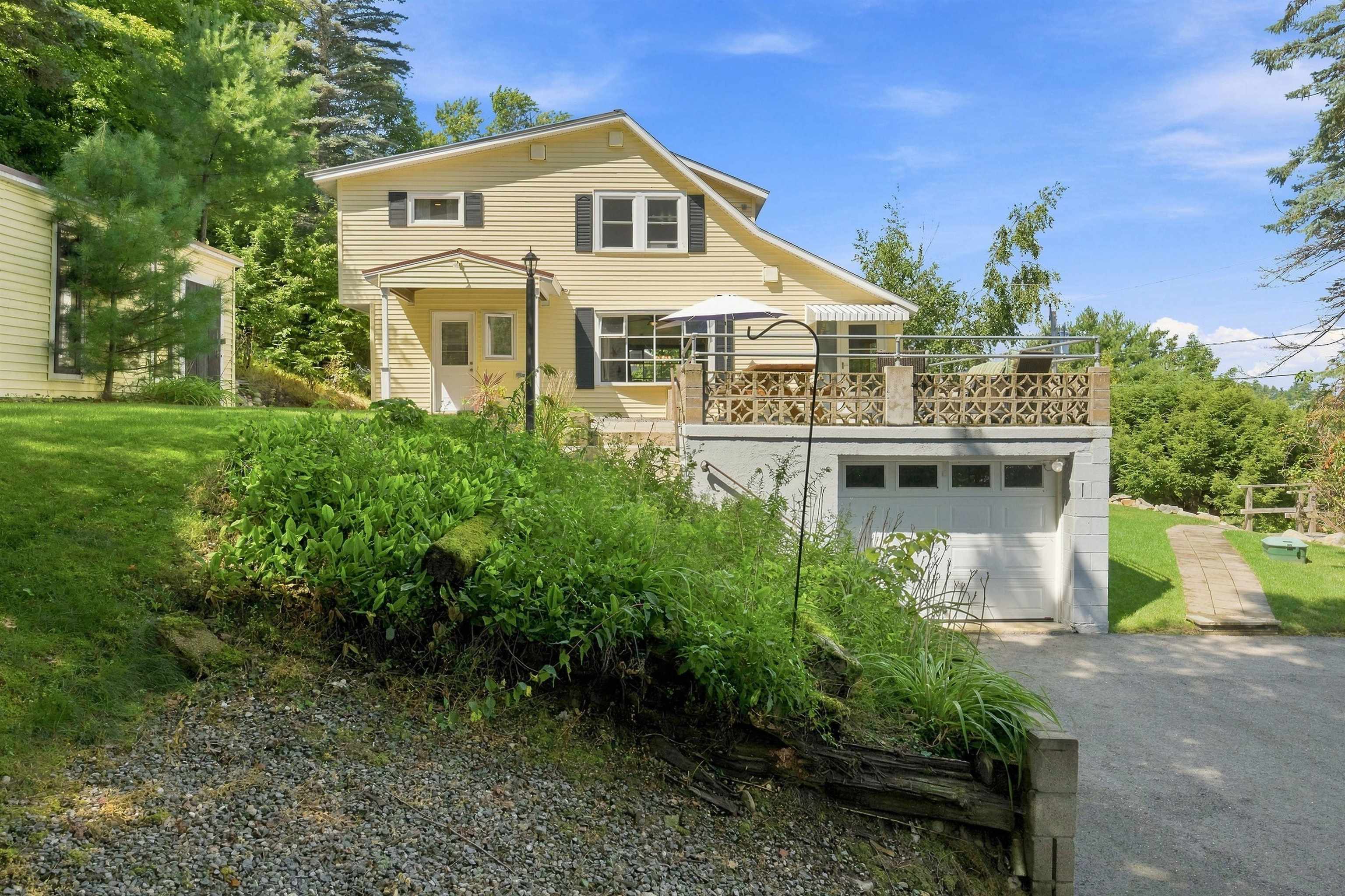 2885 Lake Shore Road Property Photo 5