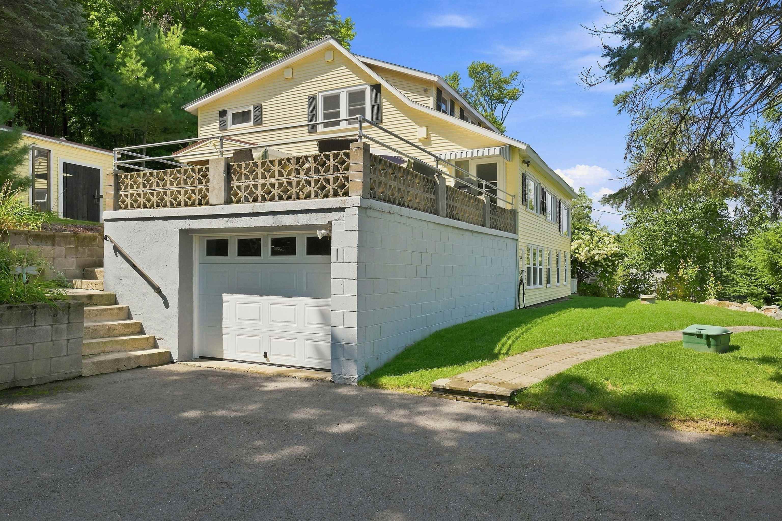 2885 Lake Shore Road Property Photo 15