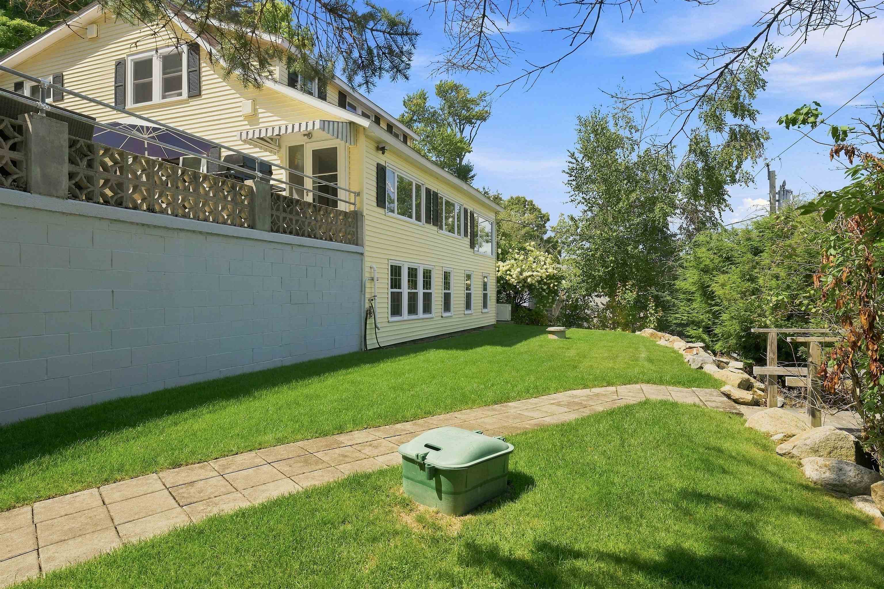 2885 Lake Shore Road Property Photo 16