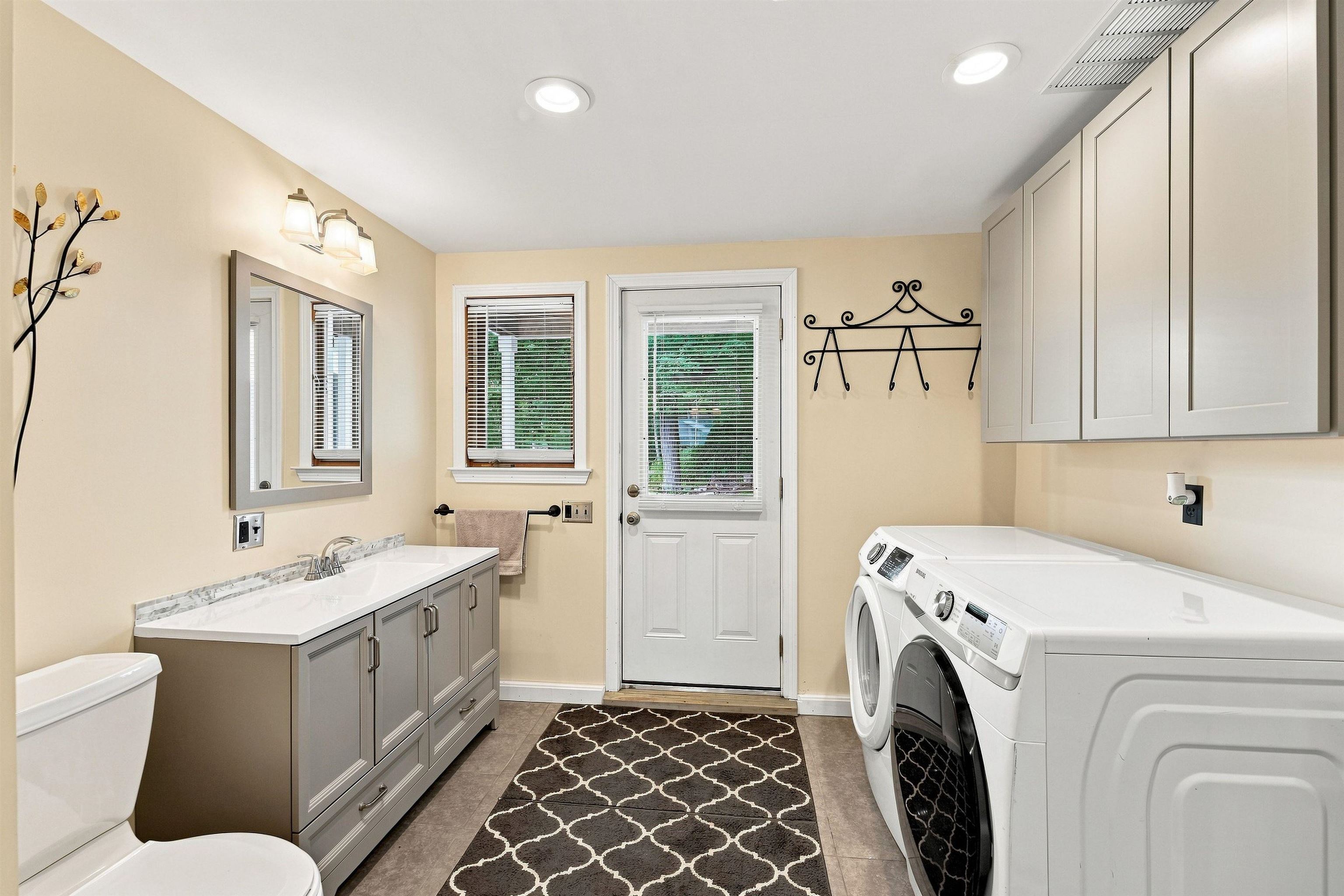 2885 Lake Shore Road Property Photo 31