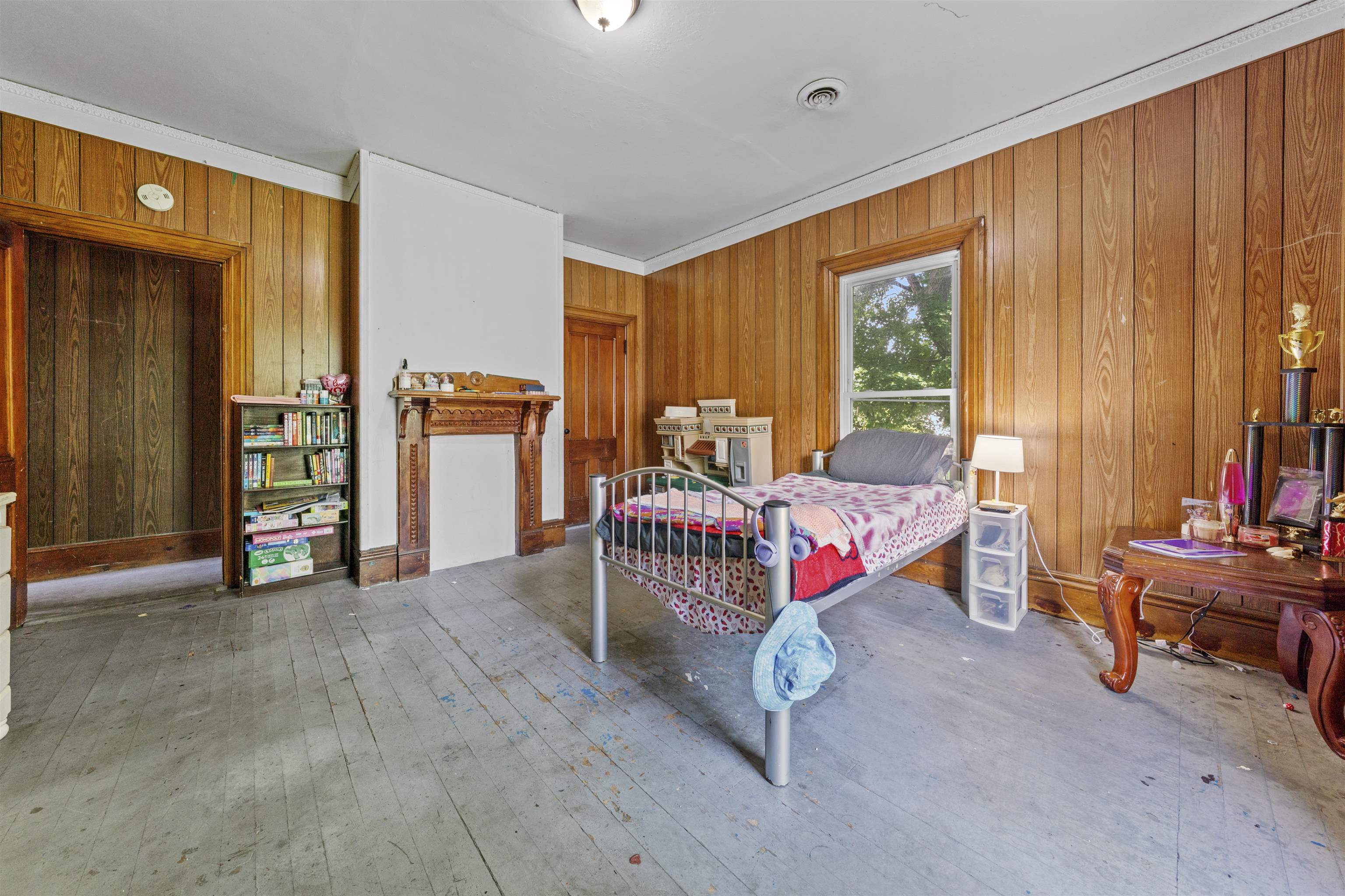12 Elm Street Property Photo 16