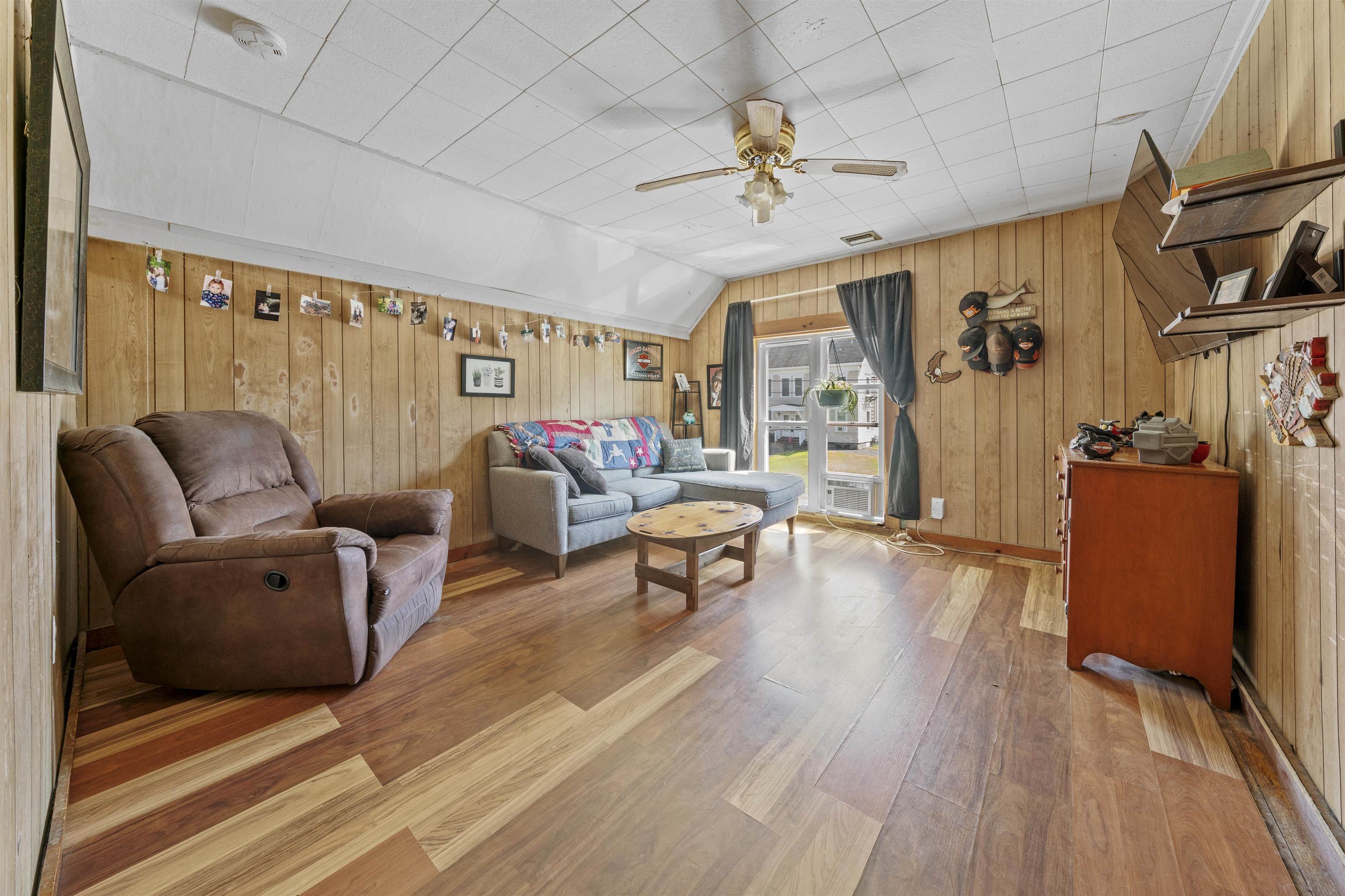 12 Elm Street Property Photo 32