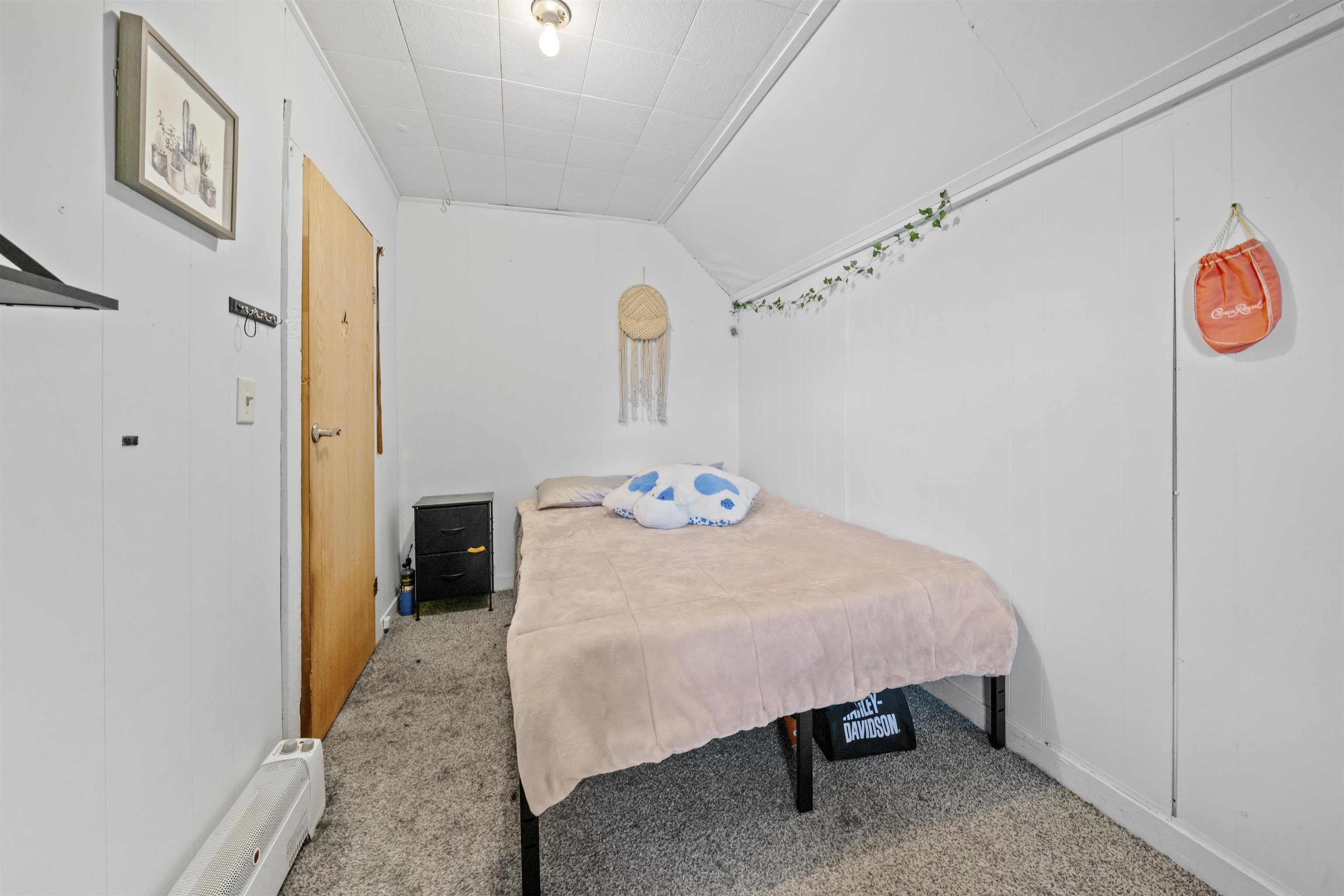 12 Elm Street Property Photo 35