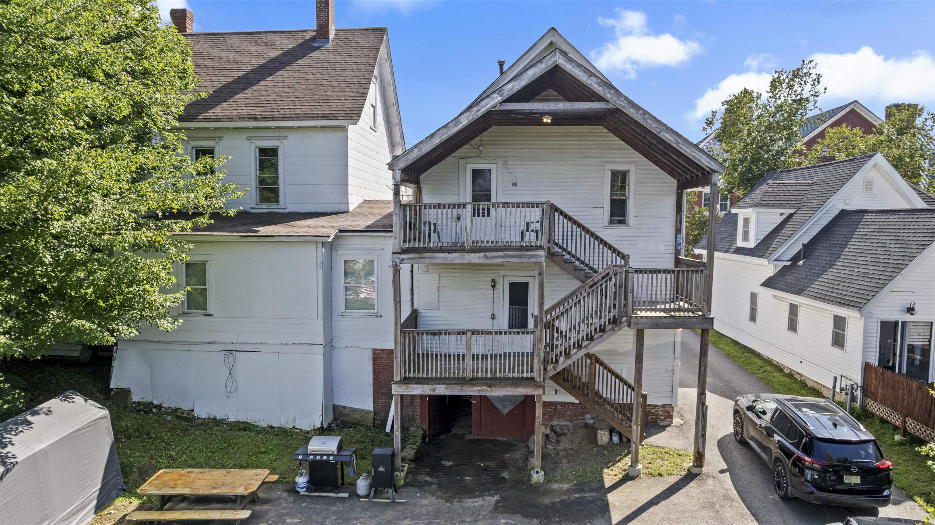 12 Elm Street Property Photo 37