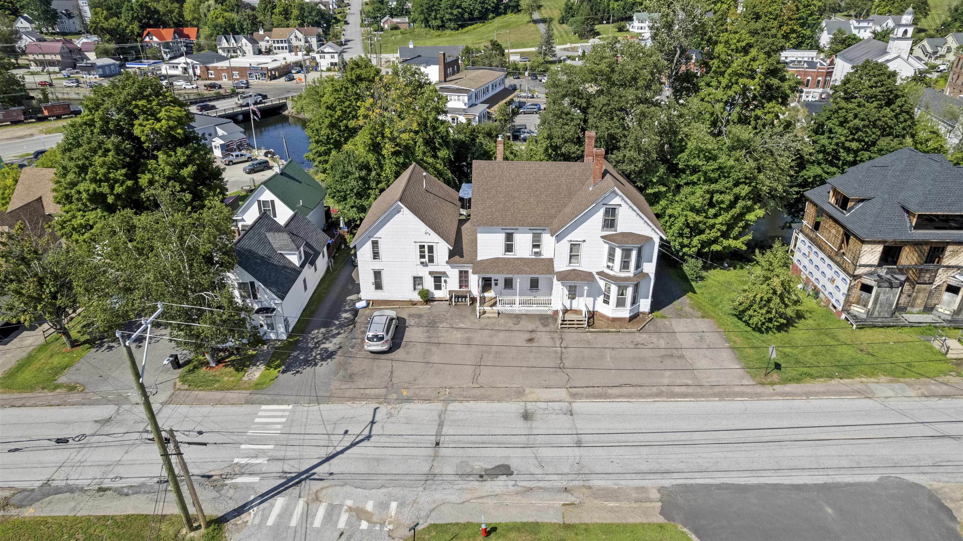 12 Elm Street Property Photo 44