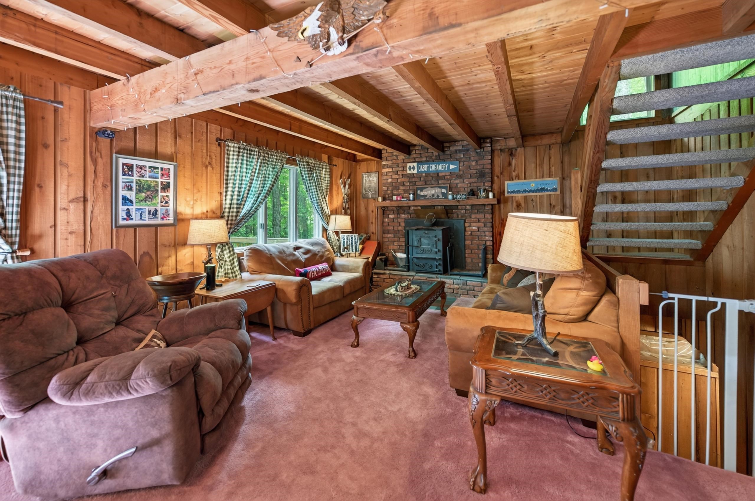3 Woodchuck Lane Property Photo 2