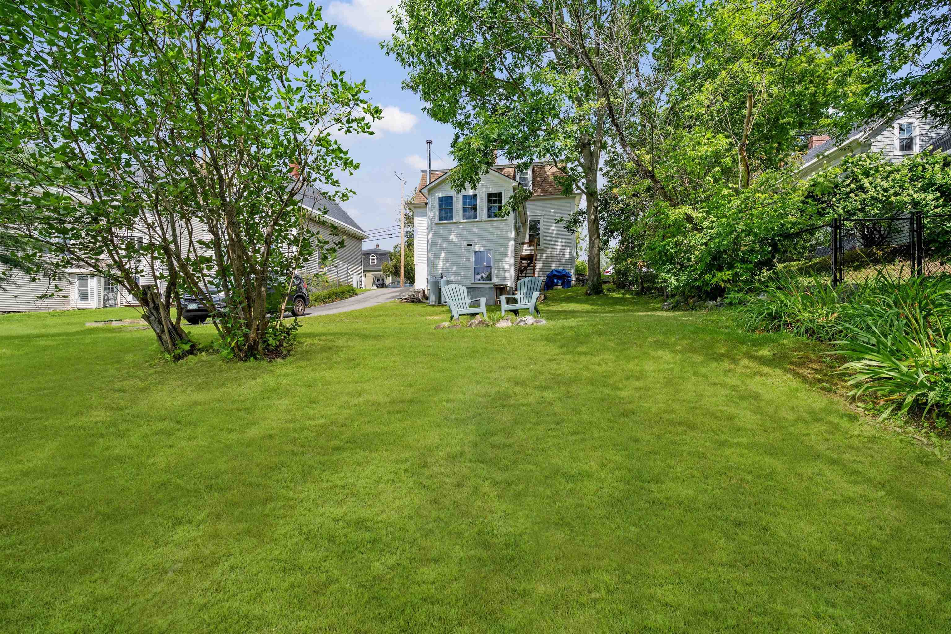 47 Middle Street Property Photo 10