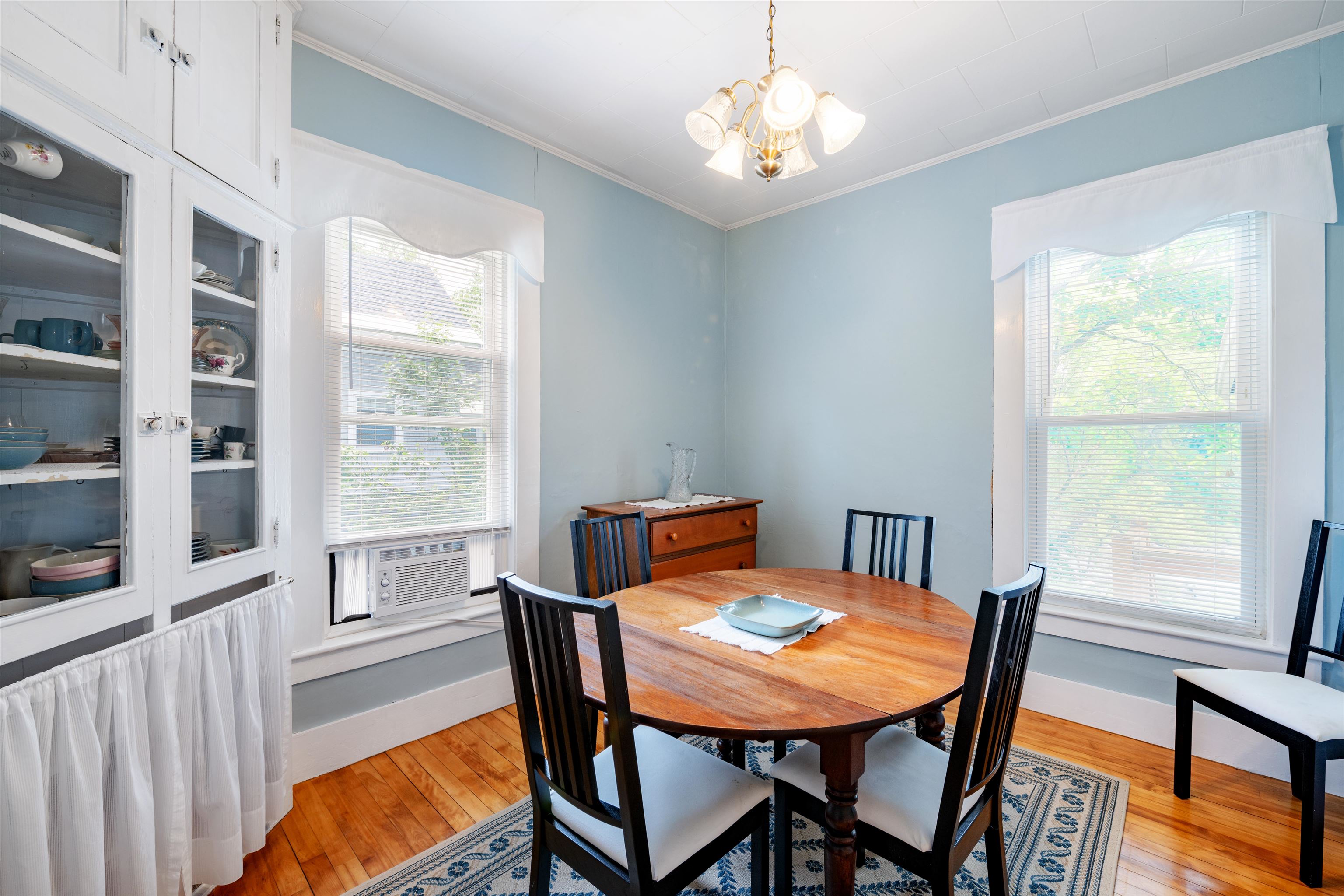 47 Middle Street Property Photo 16