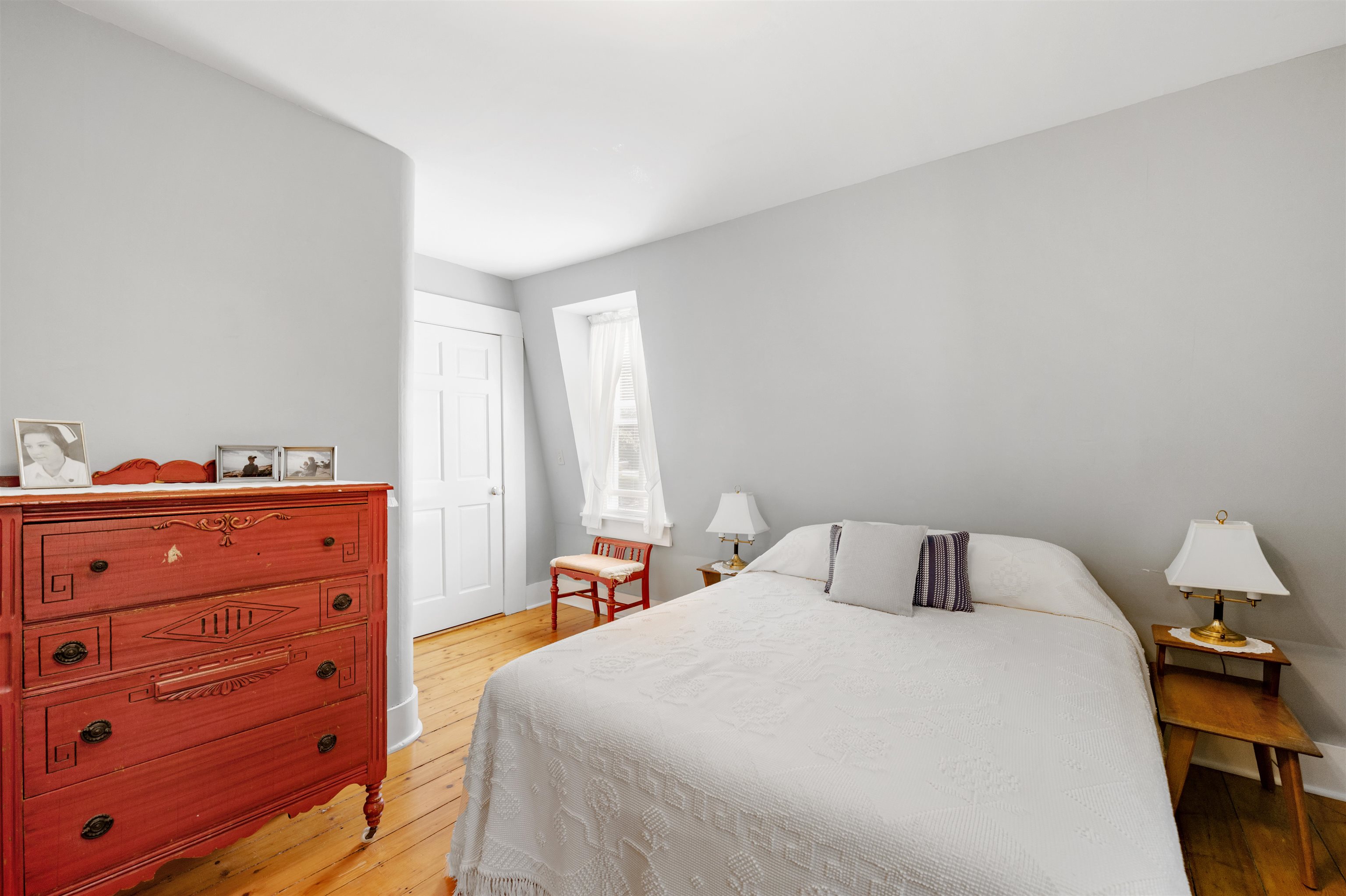 47 Middle Street Property Photo 35