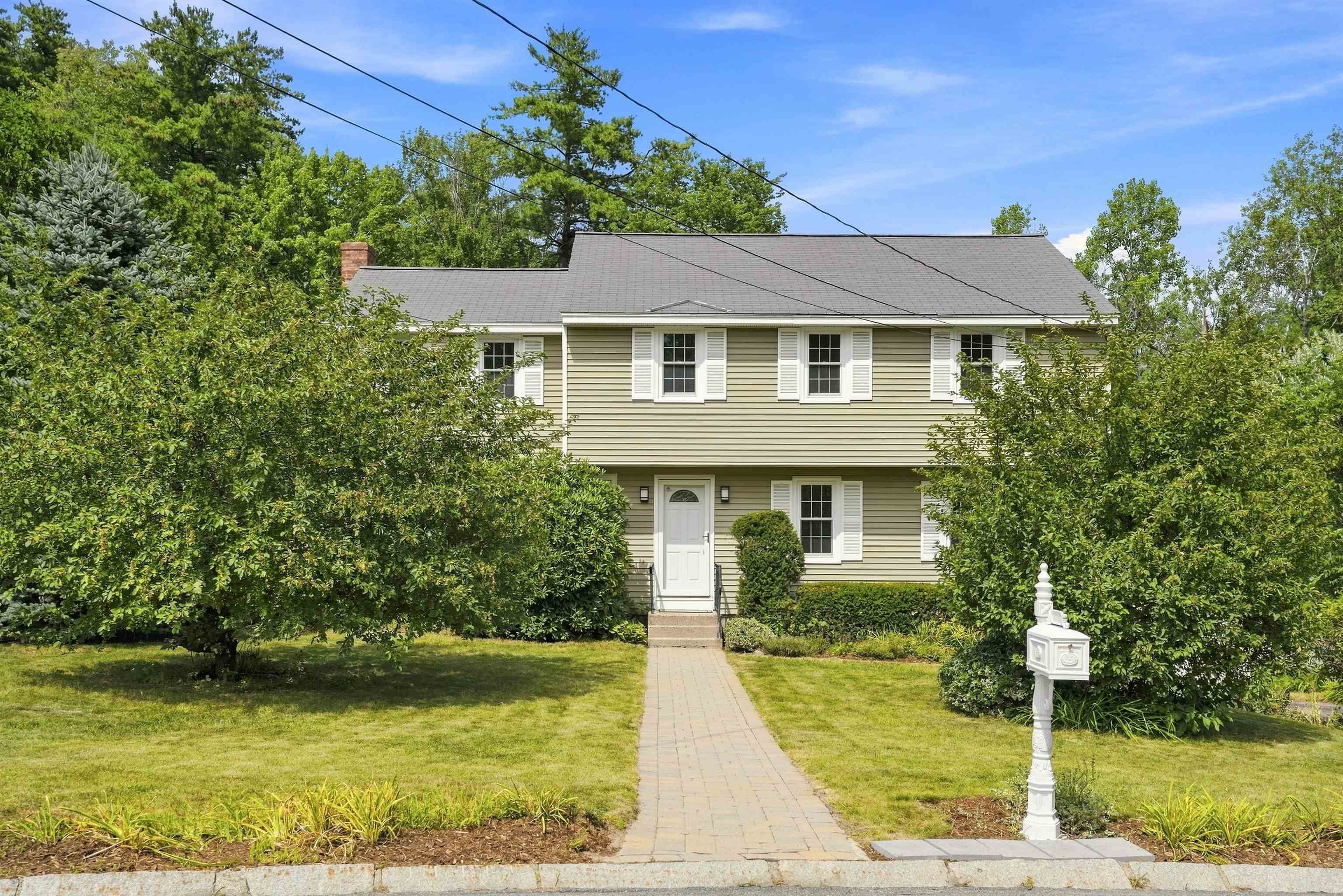 36 Hampton Drive Property Photo 1