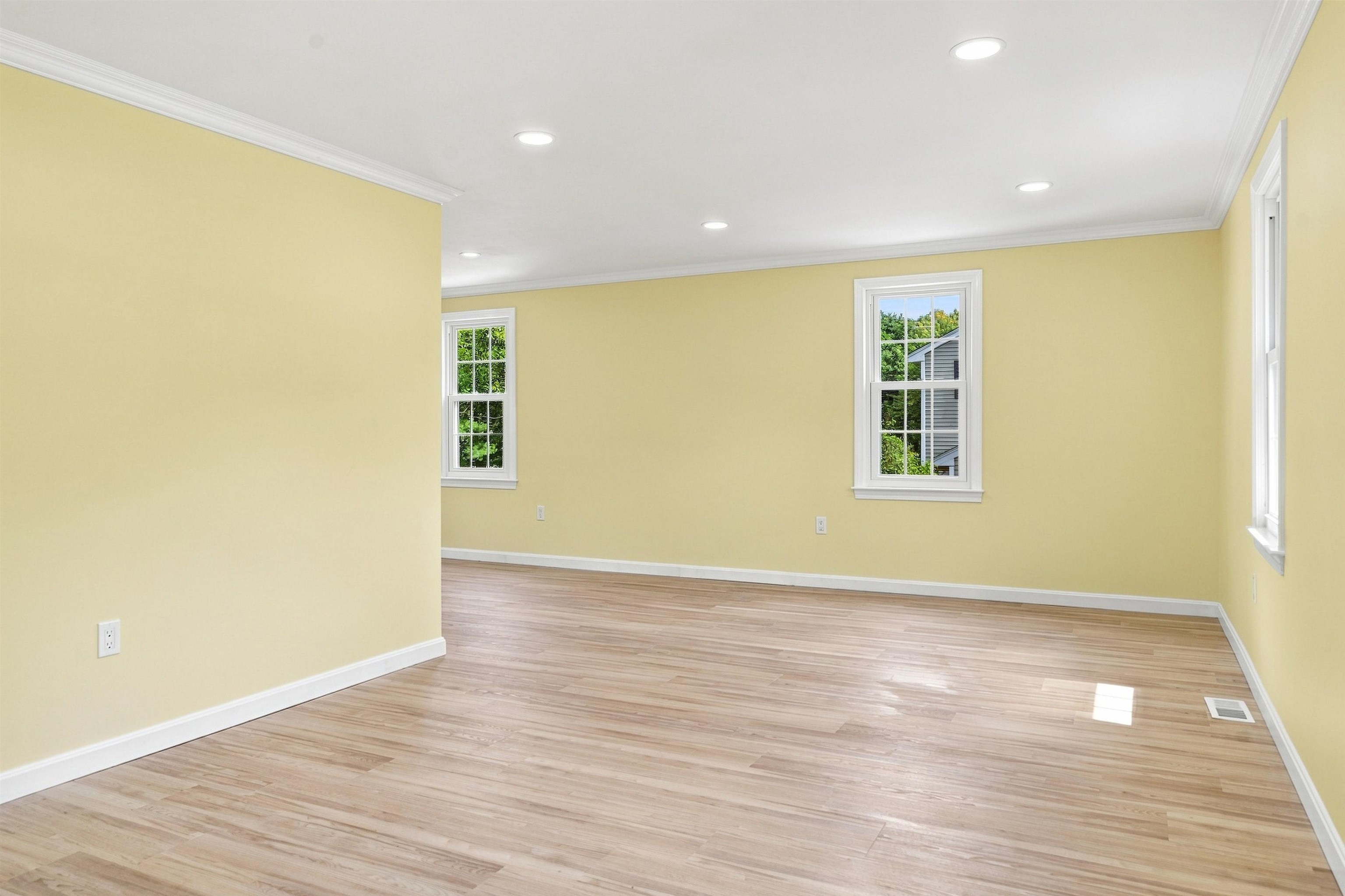 36 Hampton Drive Property Photo 10