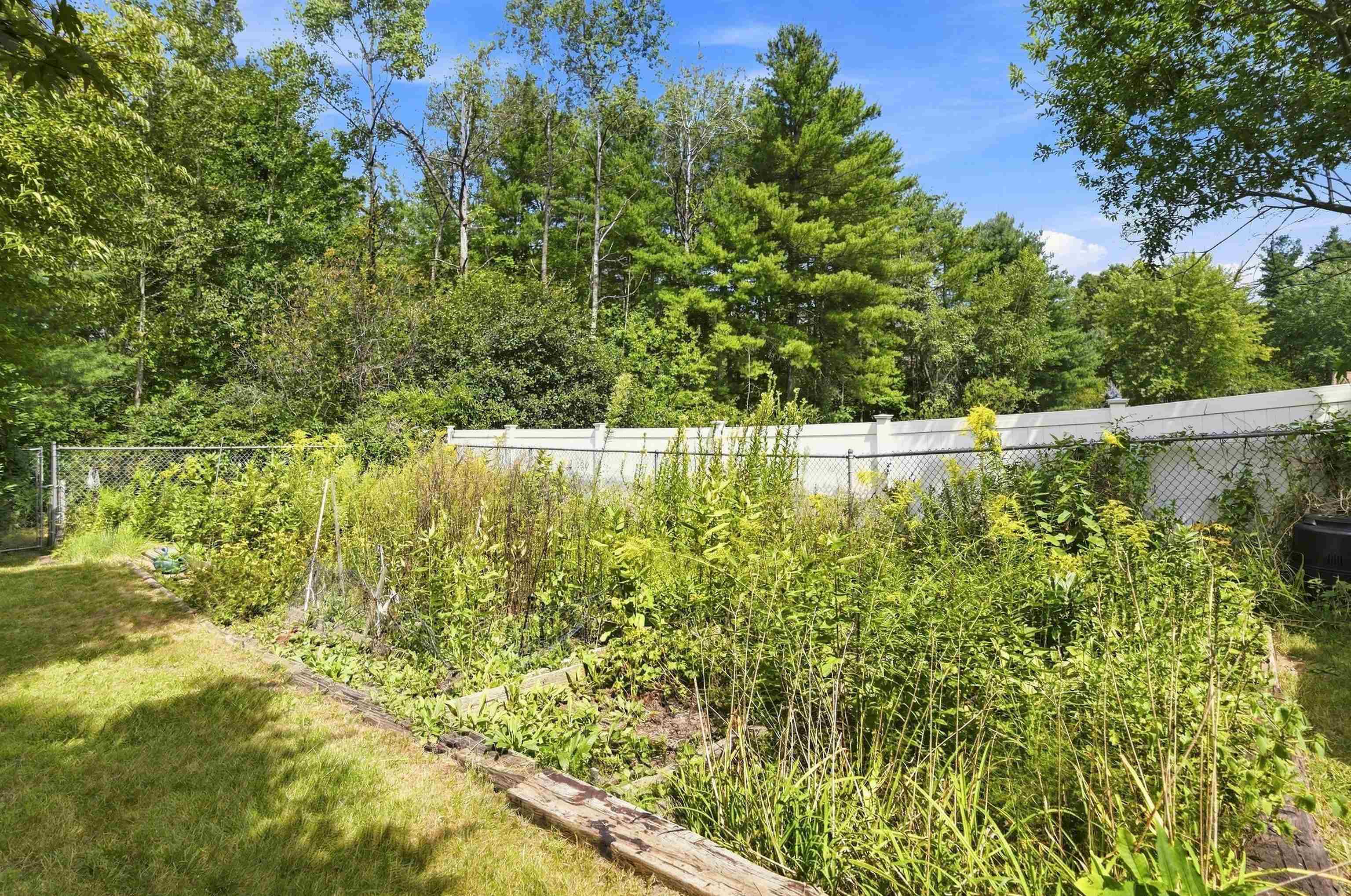 36 Hampton Drive Property Photo 47