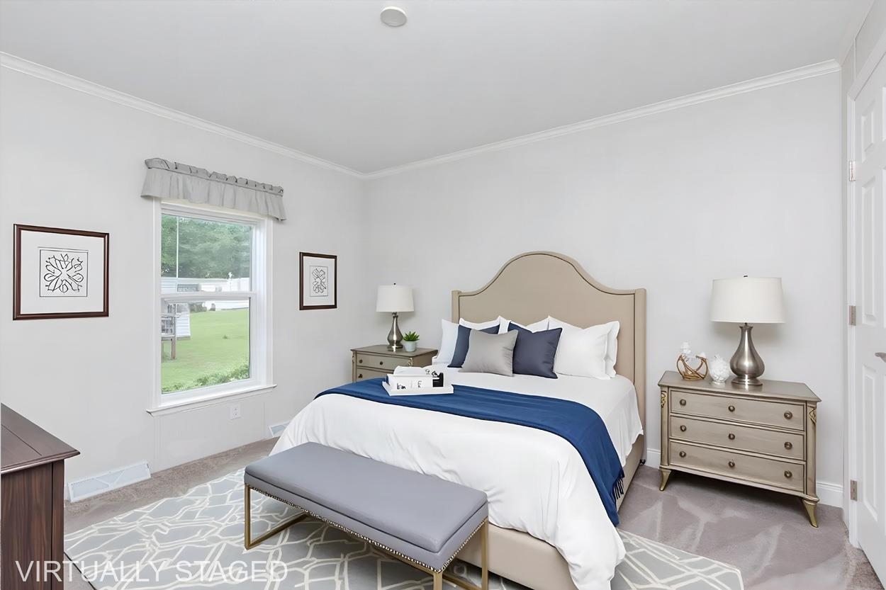 16 South Emperor Drive Property Photo 15