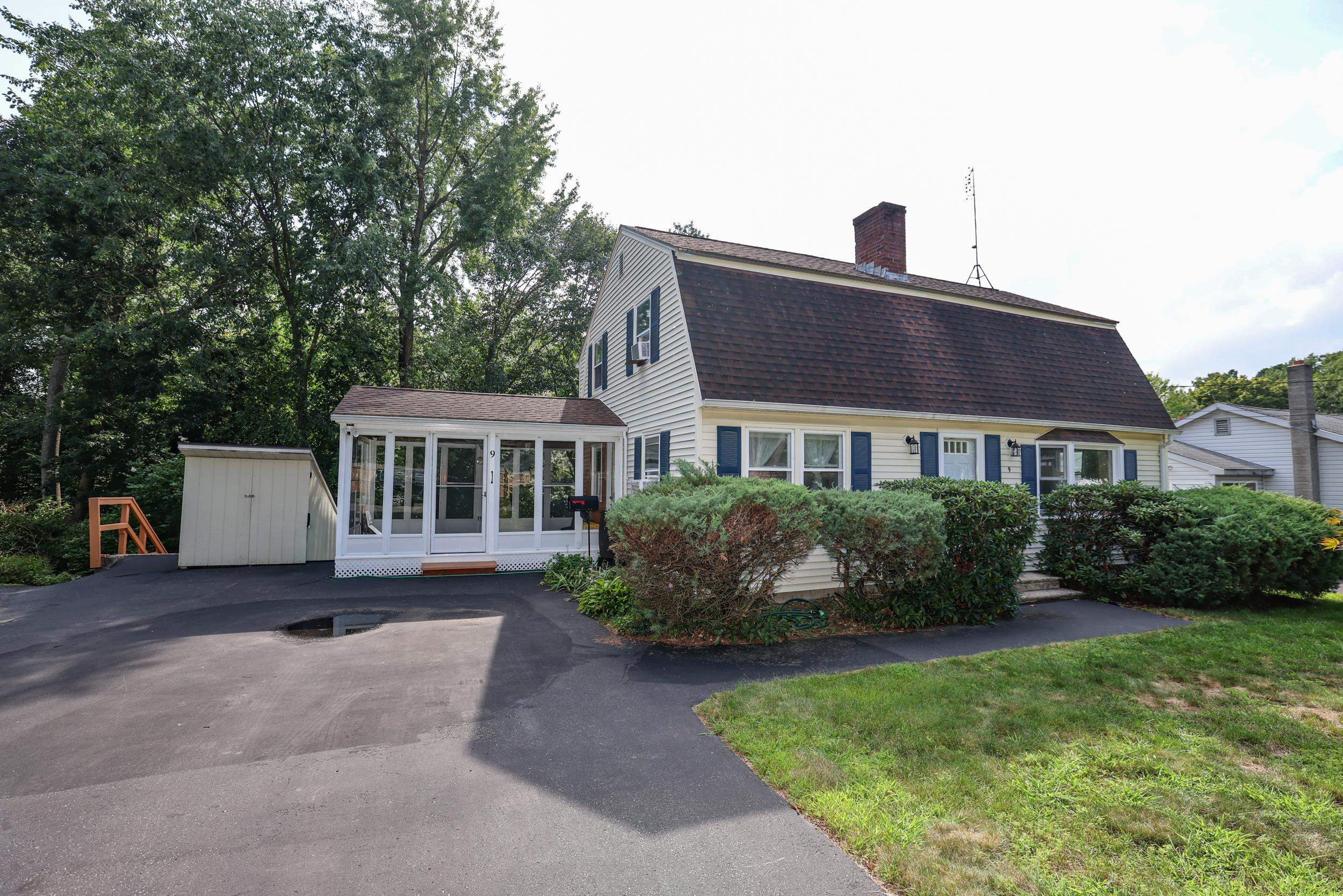 9 Roby Street Property Photo 1