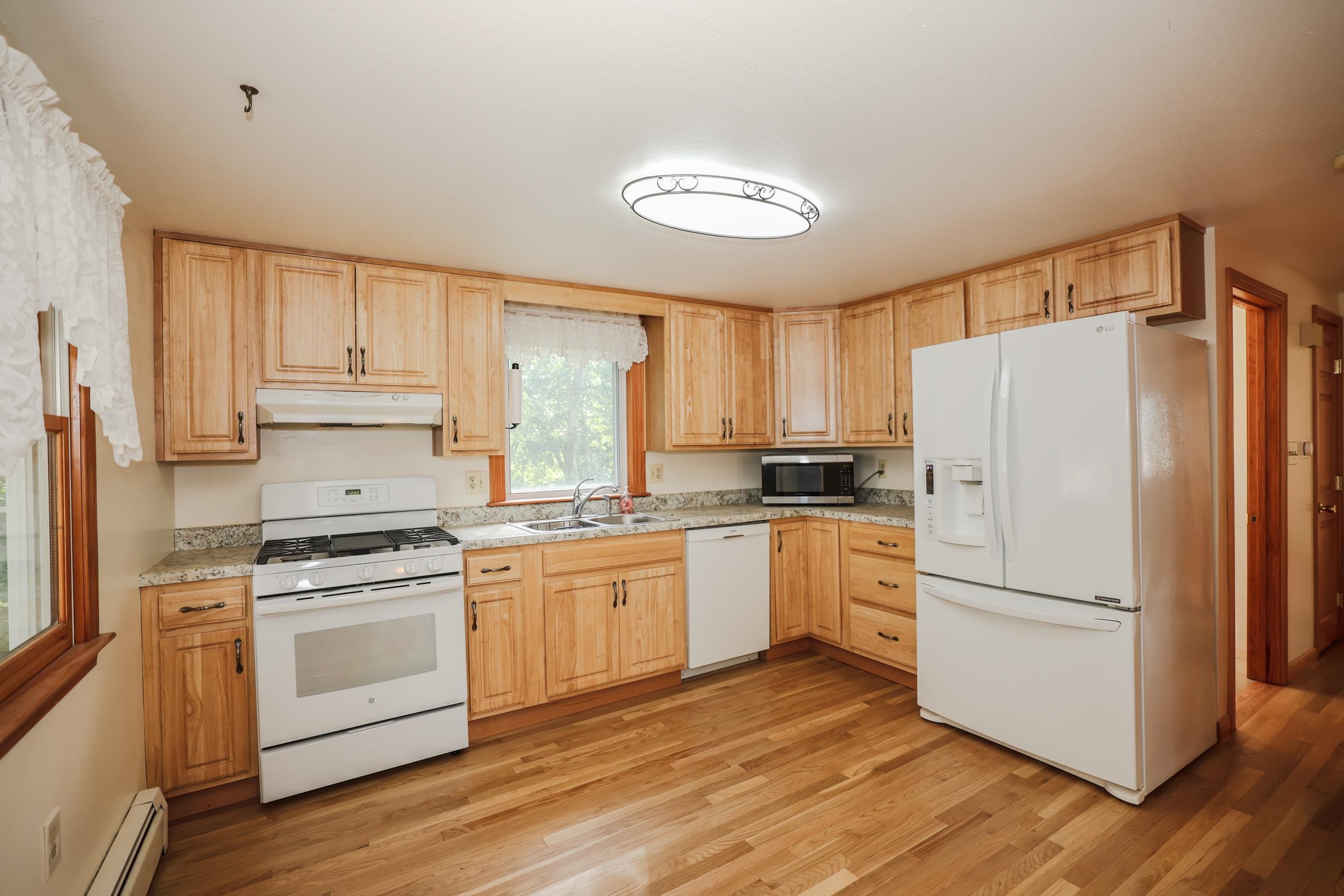 9 Roby Street Property Photo 6