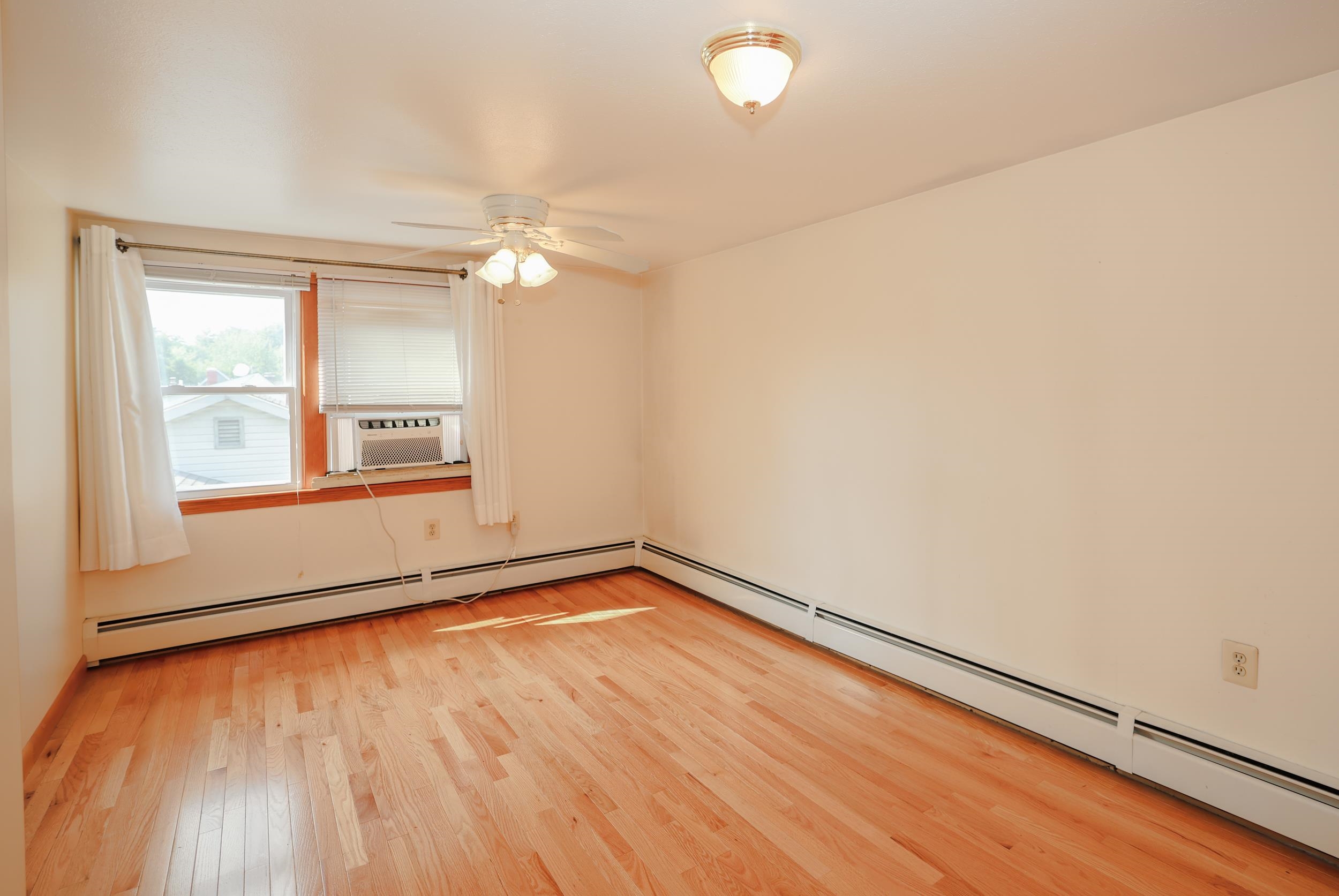 9 Roby Street Property Photo 24