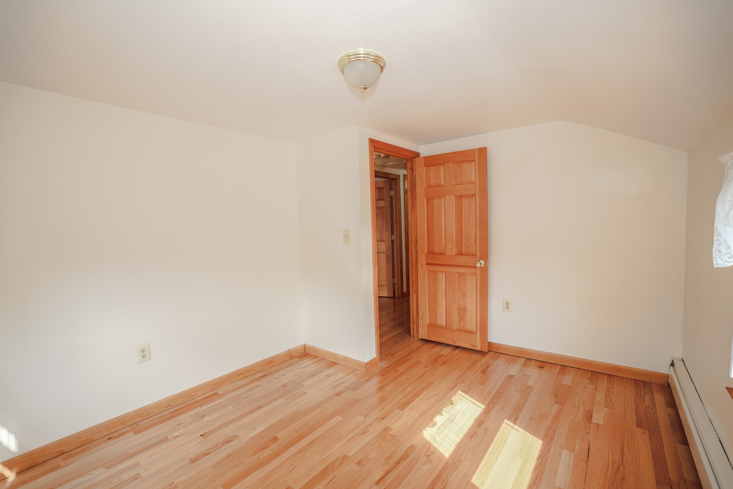 9 Roby Street Property Photo 30