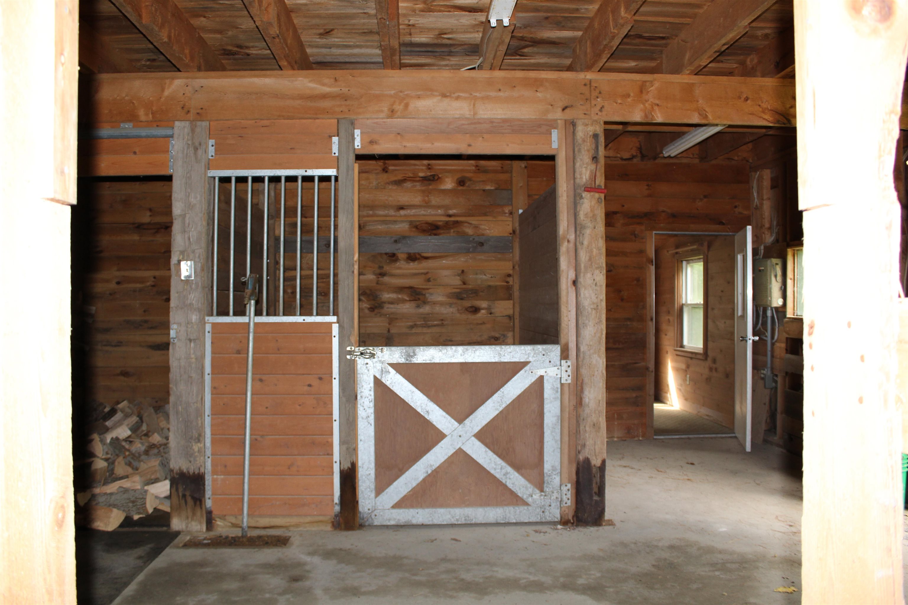 1049 Barker Road Property Photo 59